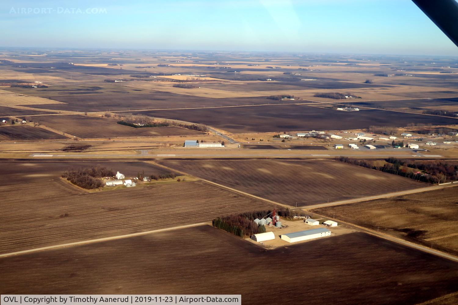 Olivia Regional Airport (OVL) - Olivia Rgnl airport, Olivia MN USA, downwind for Runway 29