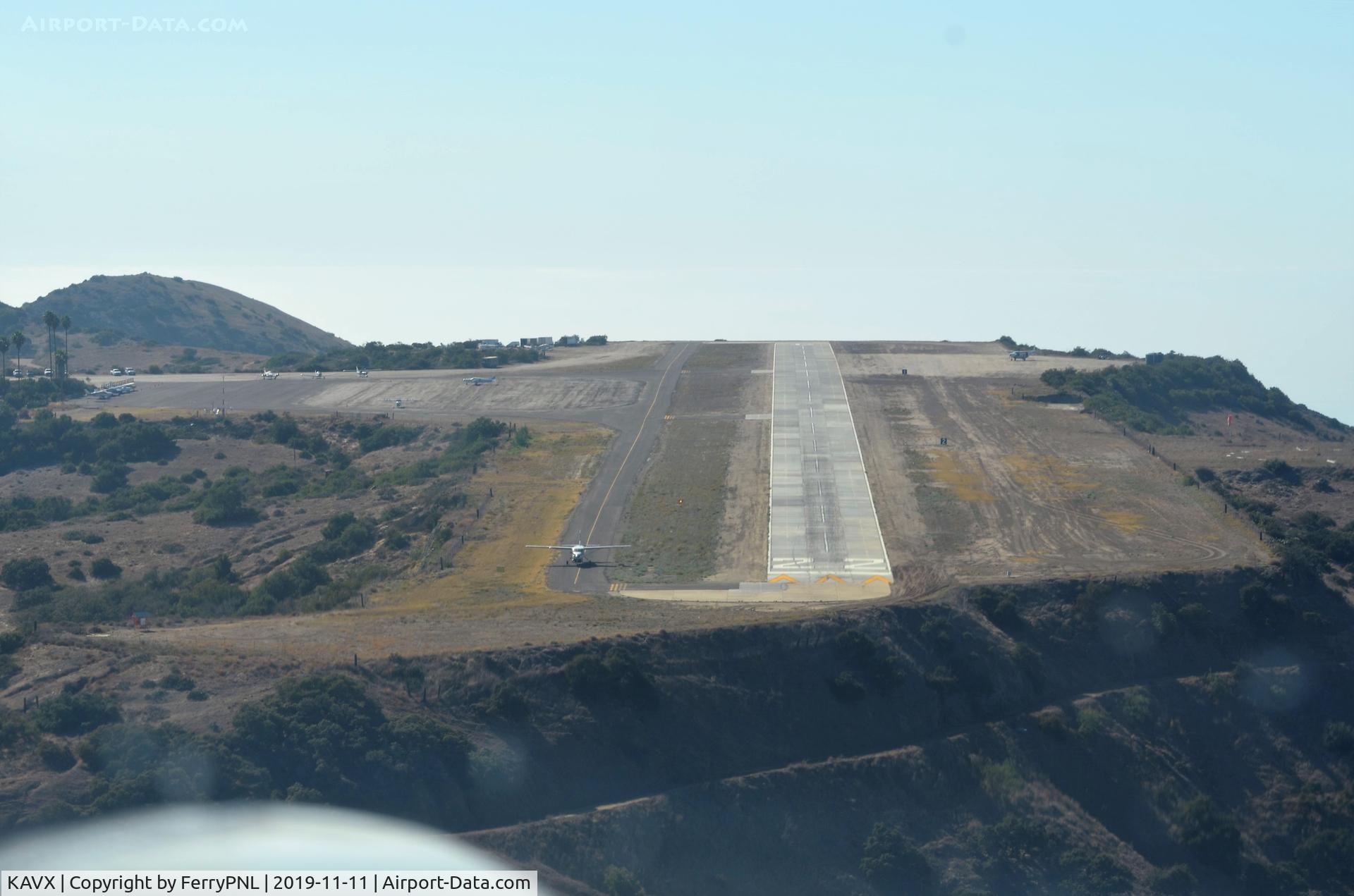 Catalina Airport (AVX) - Final on runway 22 KAVX. Tim told me it resembles a bit of an aircraft carrier flight deck :-). 