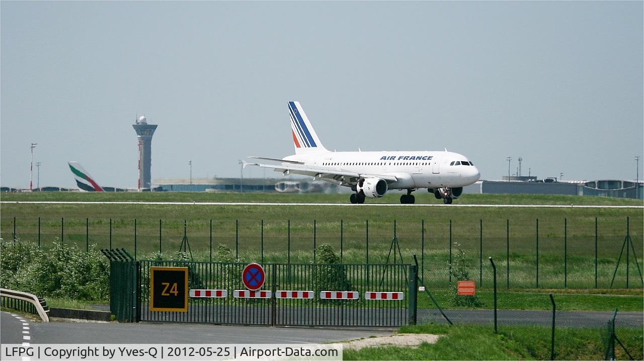 Paris Charles de Gaulle Airport (Roissy Airport), Paris France (LFPG) - Roissy Charles De Gaulle Airport (LFPG-CDG)