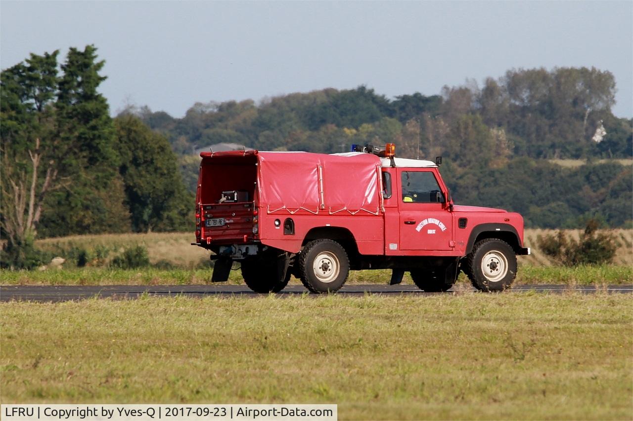 Morlaix Ploujean Airport, Morlaix France (LFRU) - Morlaix-Ploujean (LFRU-MXN)