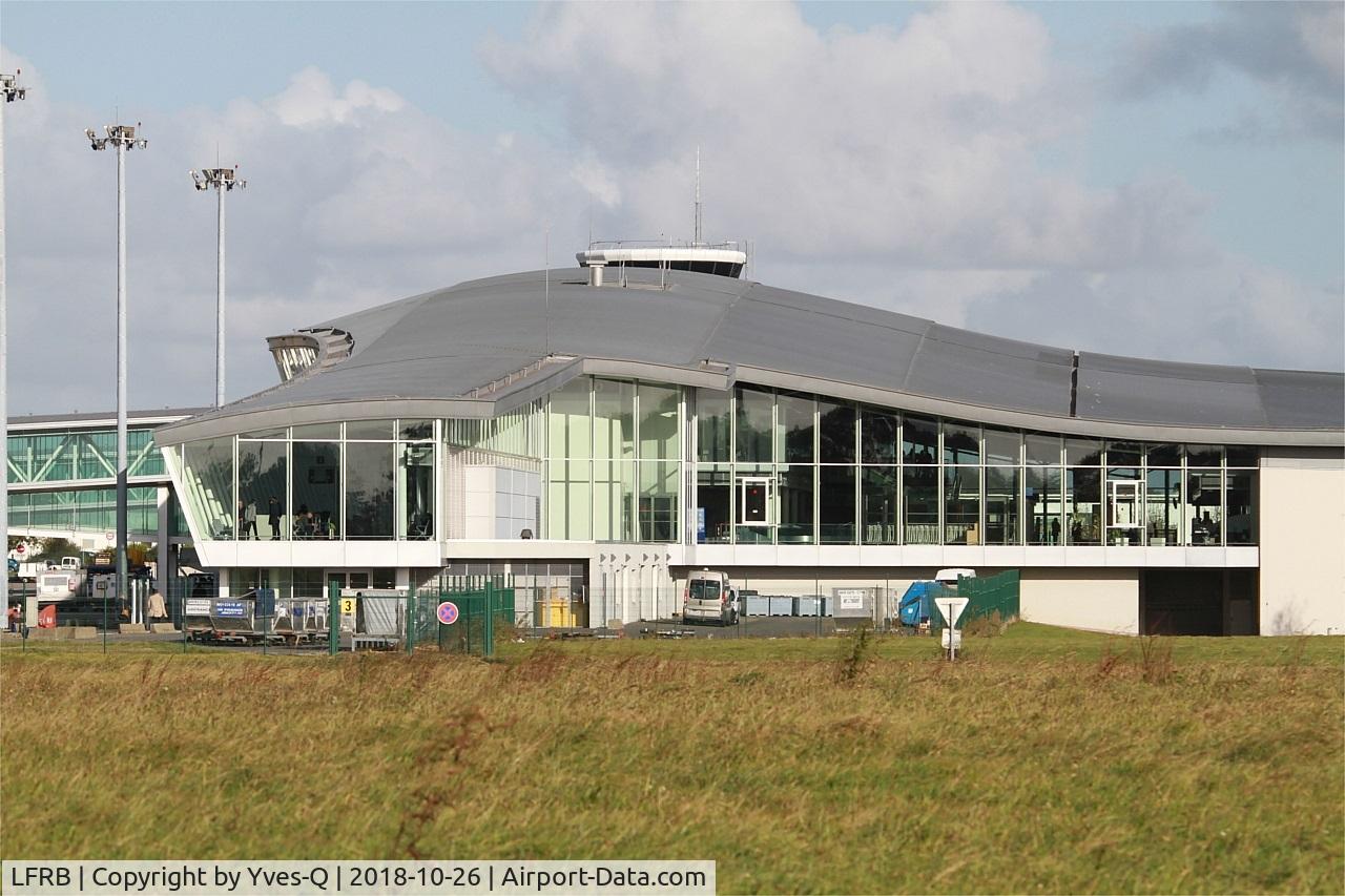 Brest Bretagne Airport, Brest France (LFRB) - Brest-Bretagne airport (LFRB-BES)