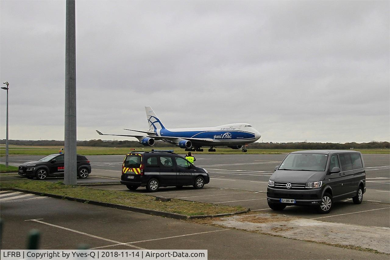 Brest Bretagne Airport, Brest France (LFRB) - Brest-Bretagne airport (LFRB-BES)