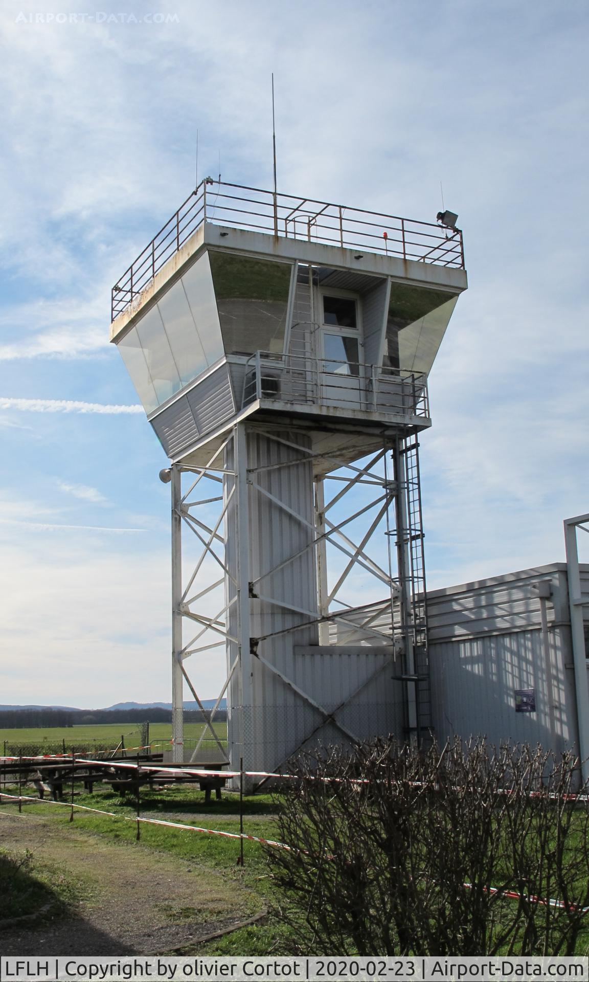 Chalon Champforgeuil Airport, Chalon France (LFLH) - the control tower