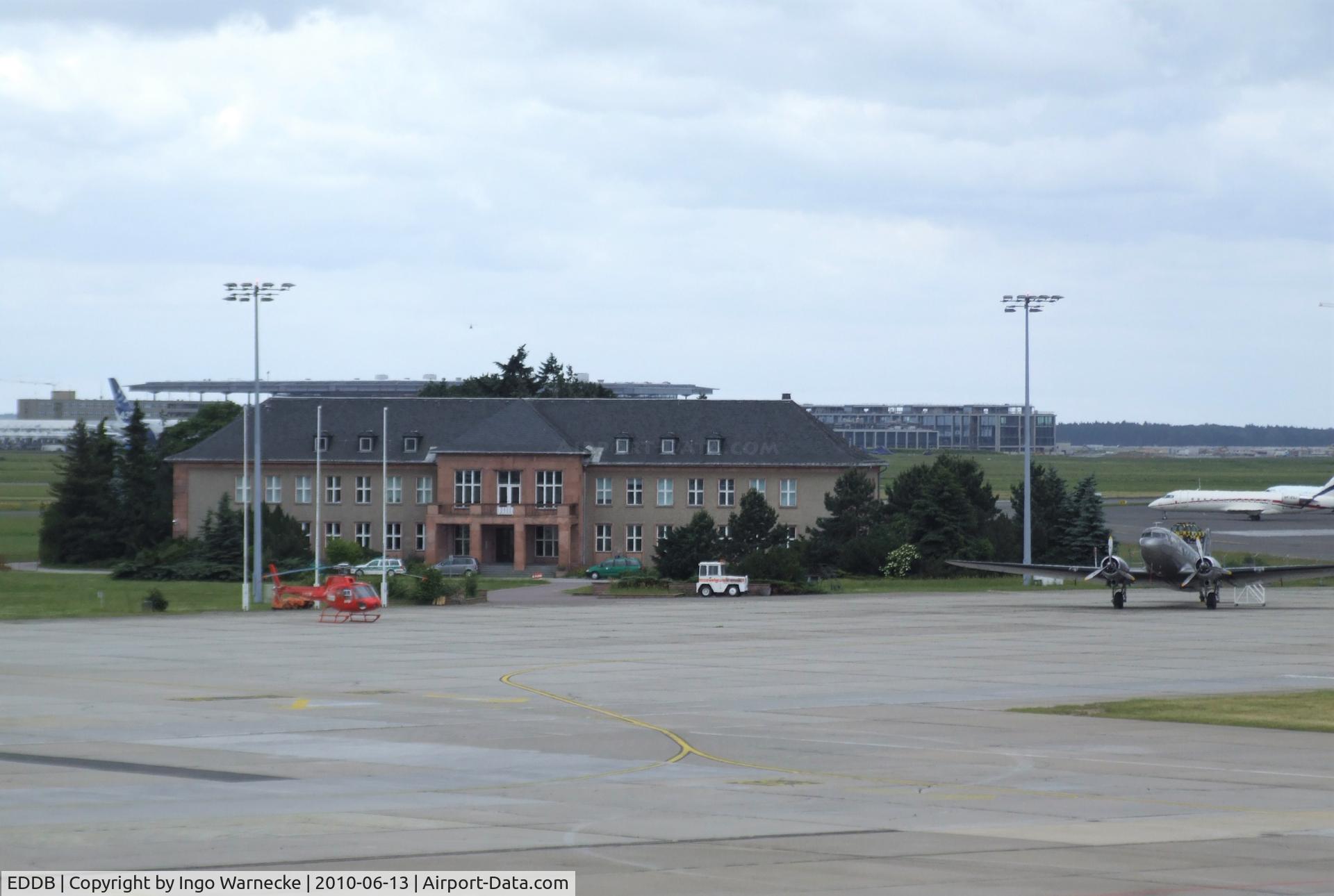 Berlin Brandenburg International Airport, Berlin Germany (EDDB) - looking at the apron and the so called 'General's Hotel' at Schönefeld airport