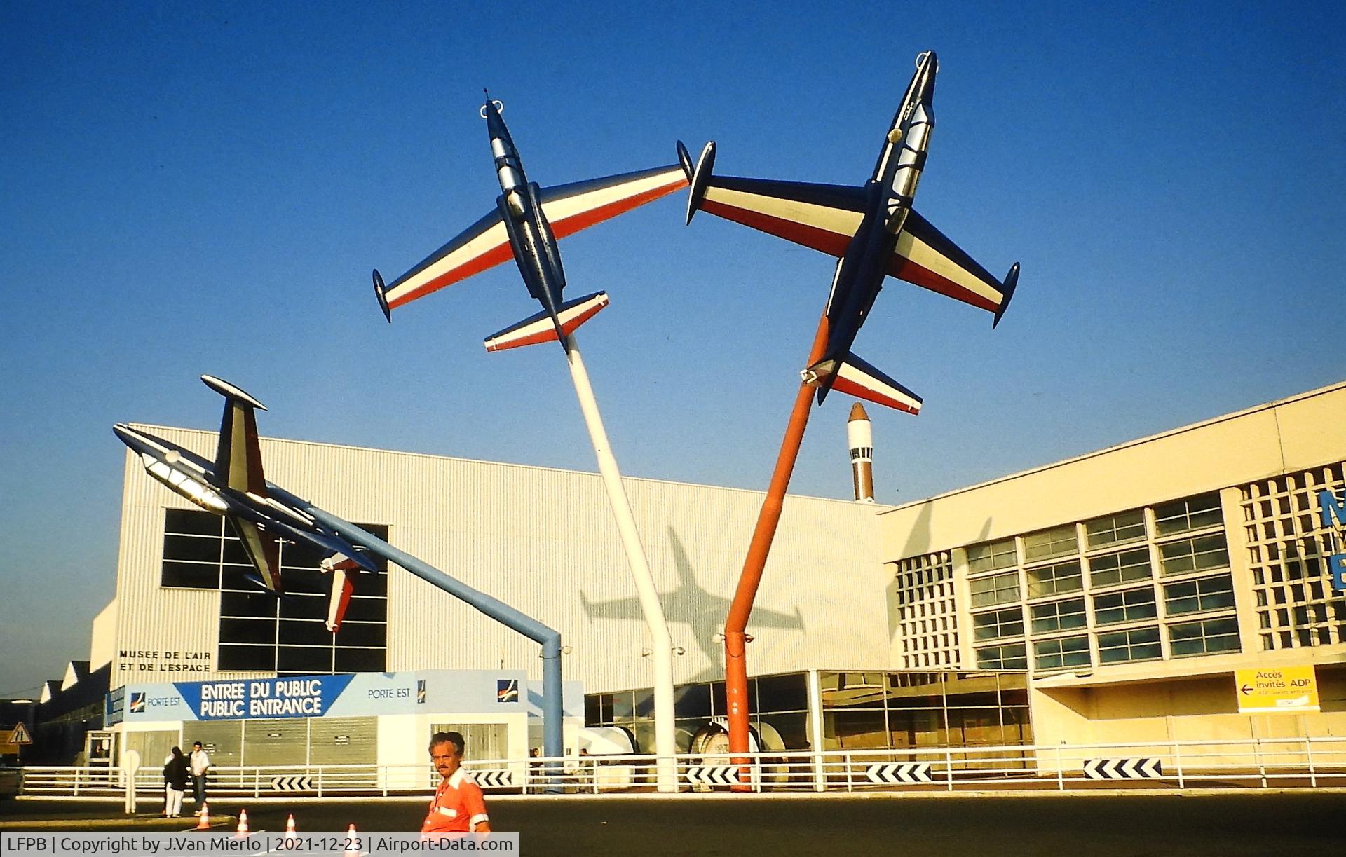 Paris Airport,  France (LFPB) - Slide scan decades ago