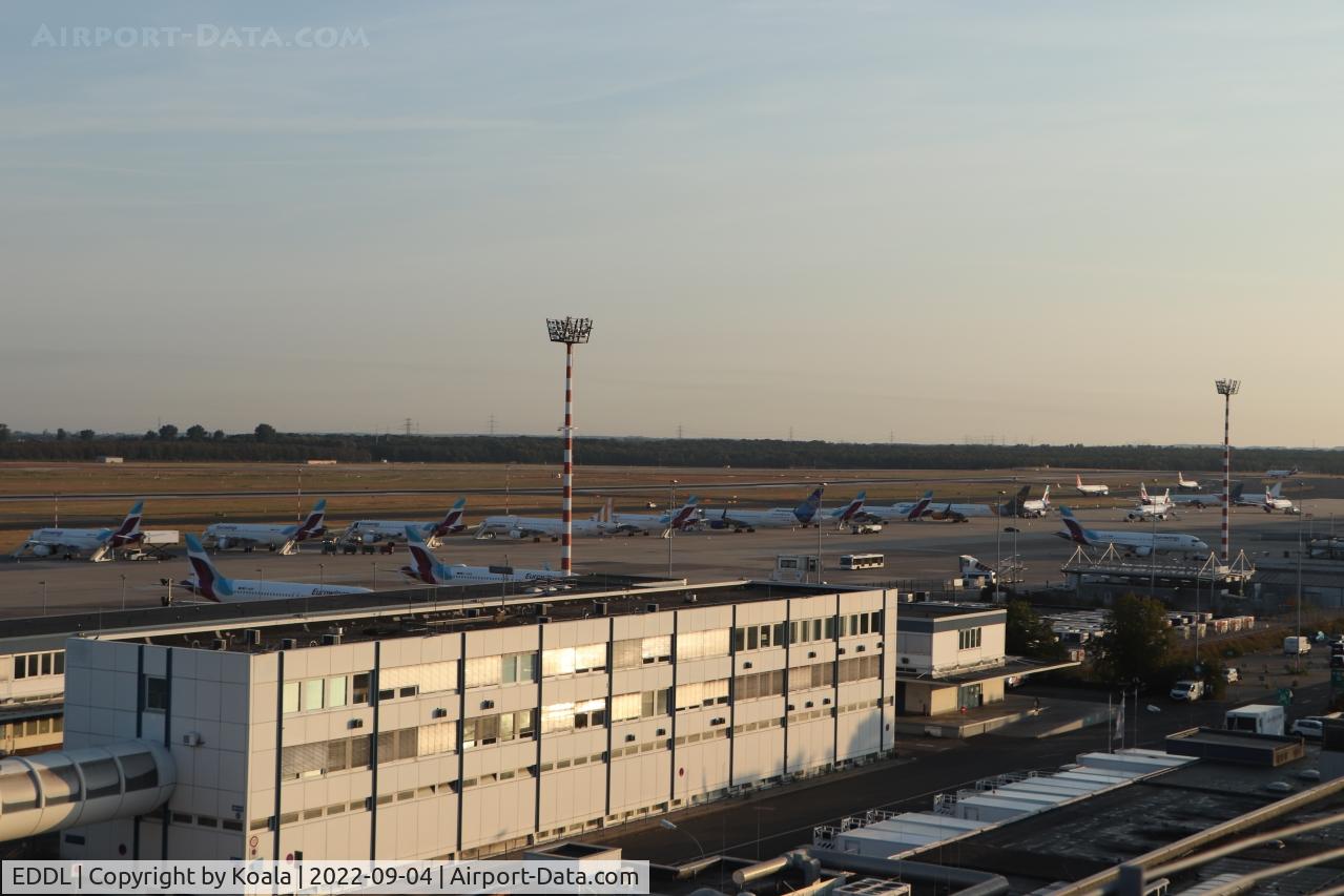 Düsseldorf International Airport, Düsseldorf Germany (EDDL) - Shot from cark park 7