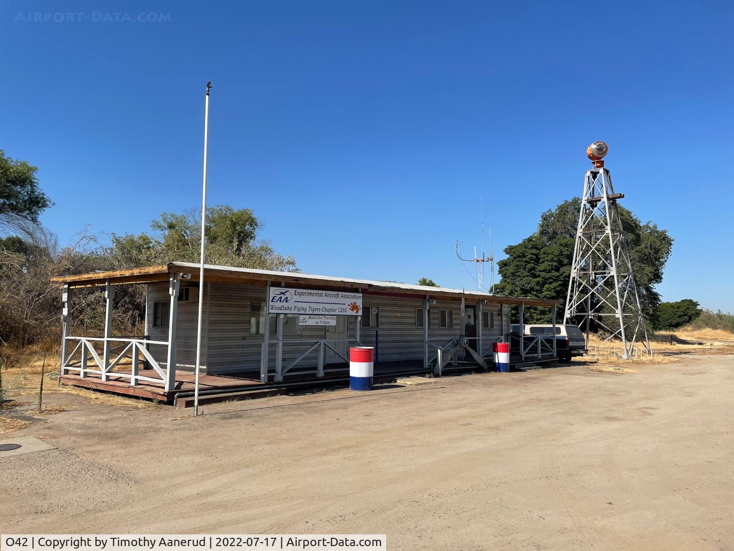 Woodlake Airport (O42) - EAA Chapter 1292