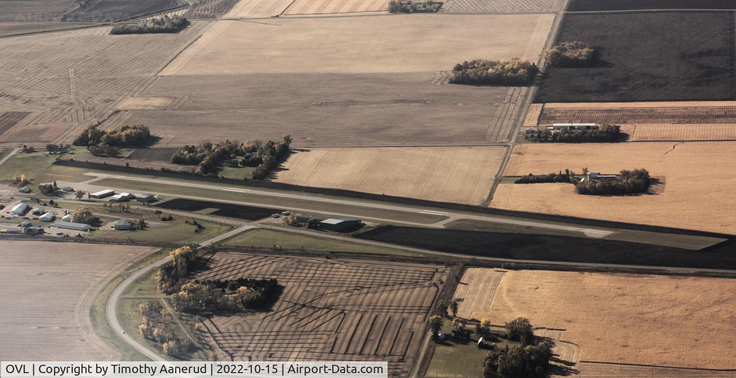Olivia Regional Airport (OVL) - Olivia on a nice fall day.