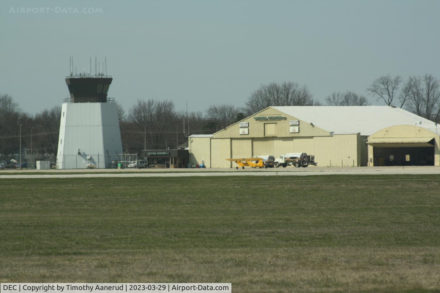 Decatur Airport (DEC) - Decatur tower and ramp, Decatur IL USA