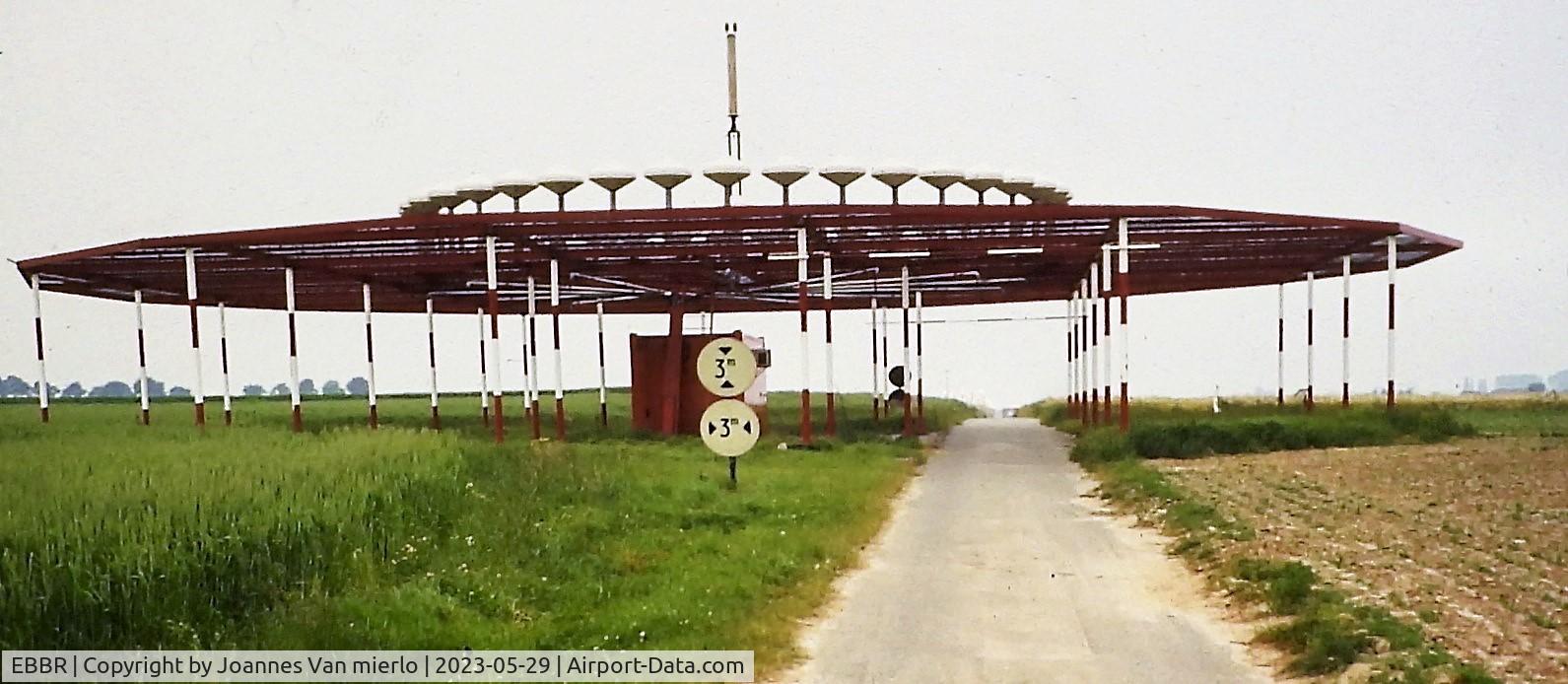 Brussels Airport, Brussels / Zaventem   Belgium (EBBR) - Slide scan