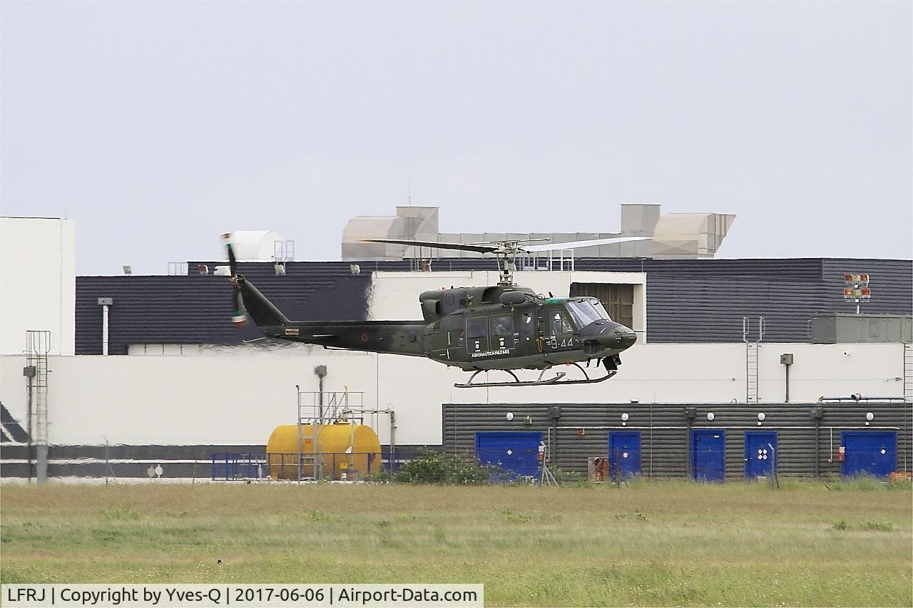 Landivisiau Airport, Landivisiau France (LFRJ) - Landivisiau naval air base (LFRJ)