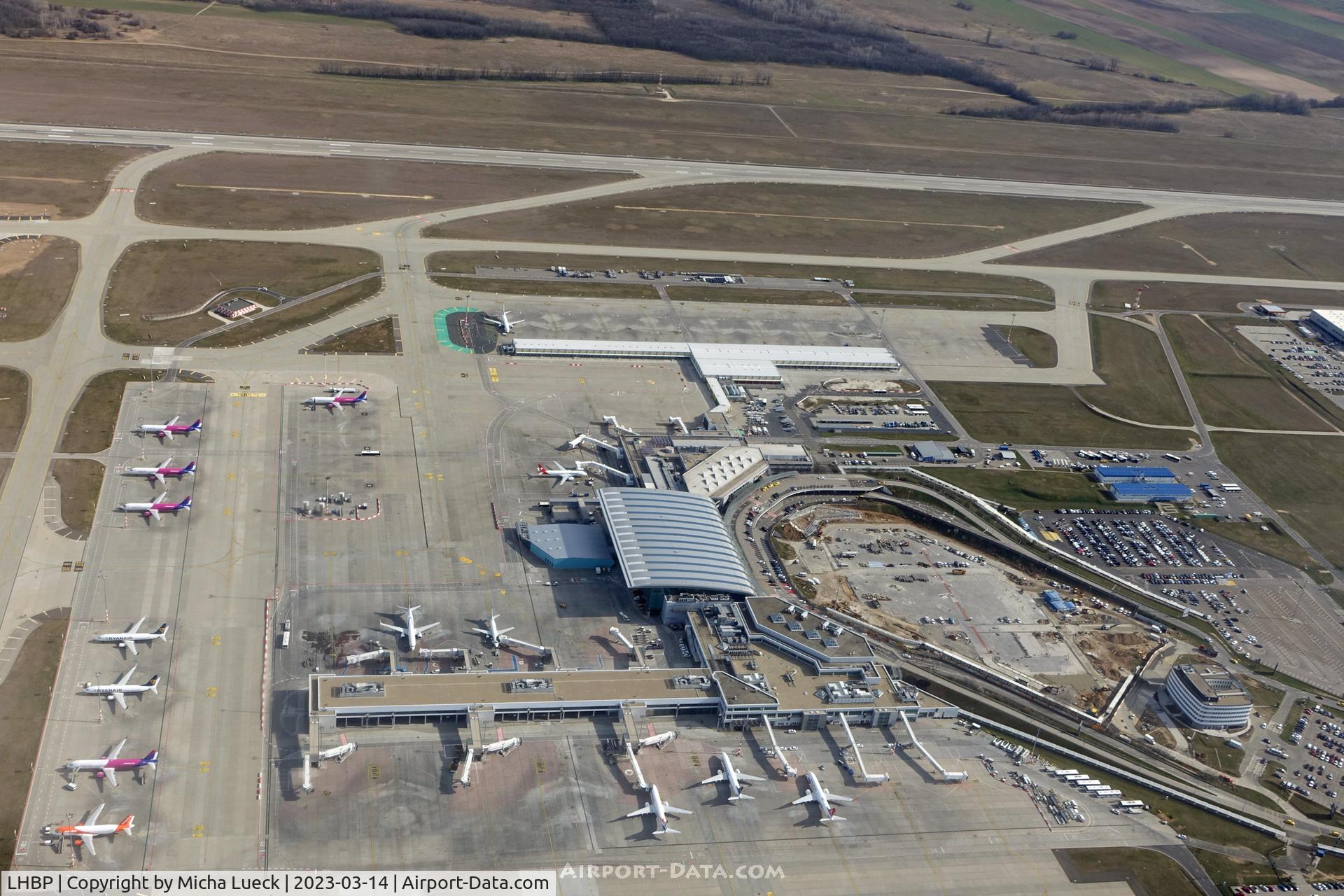 Budapest Ferihegy International Airport, Budapest Hungary (LHBP) - Taken from YU-ALX (BUD-BEG)