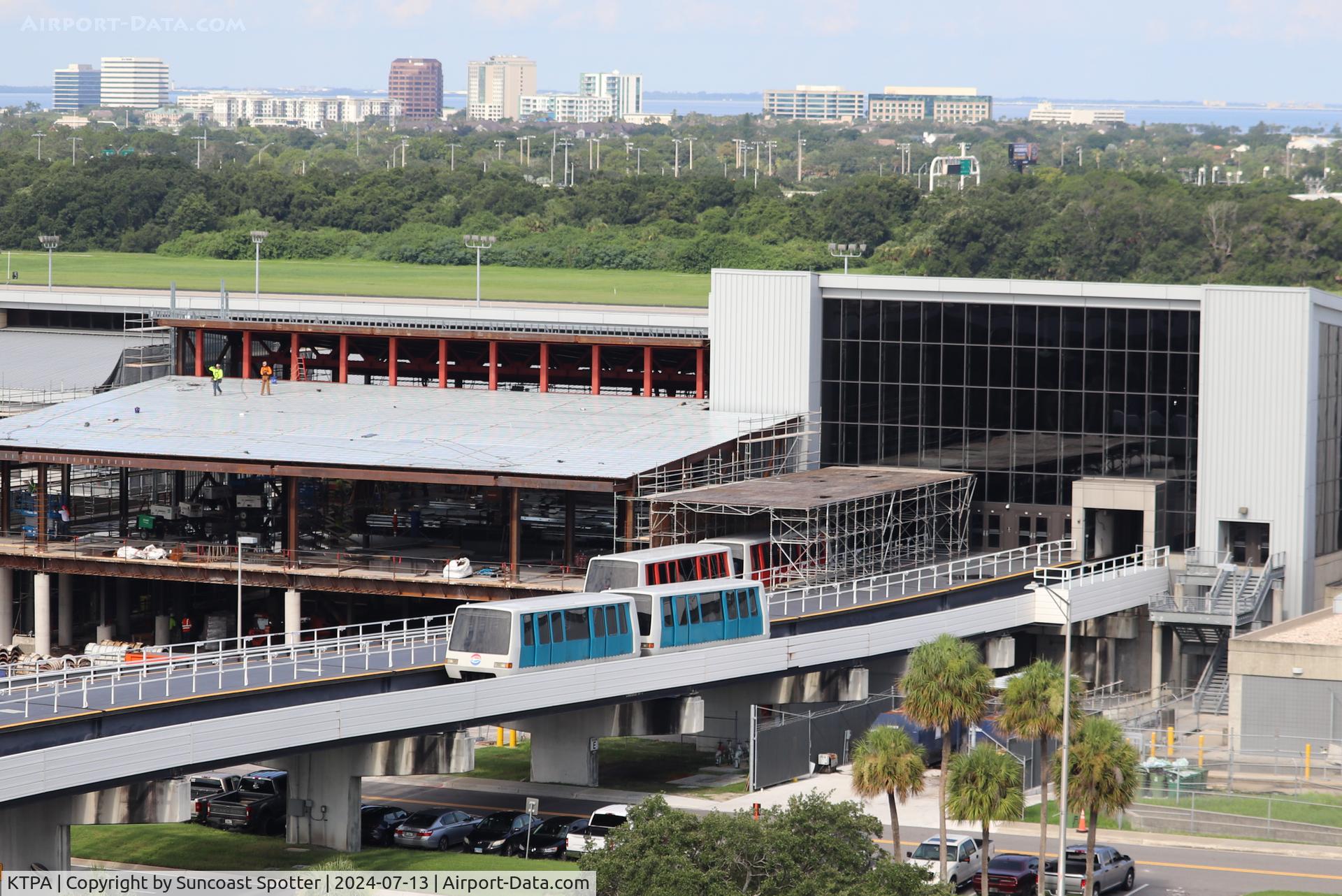 Tampa International Airport (TPA) - Airside E