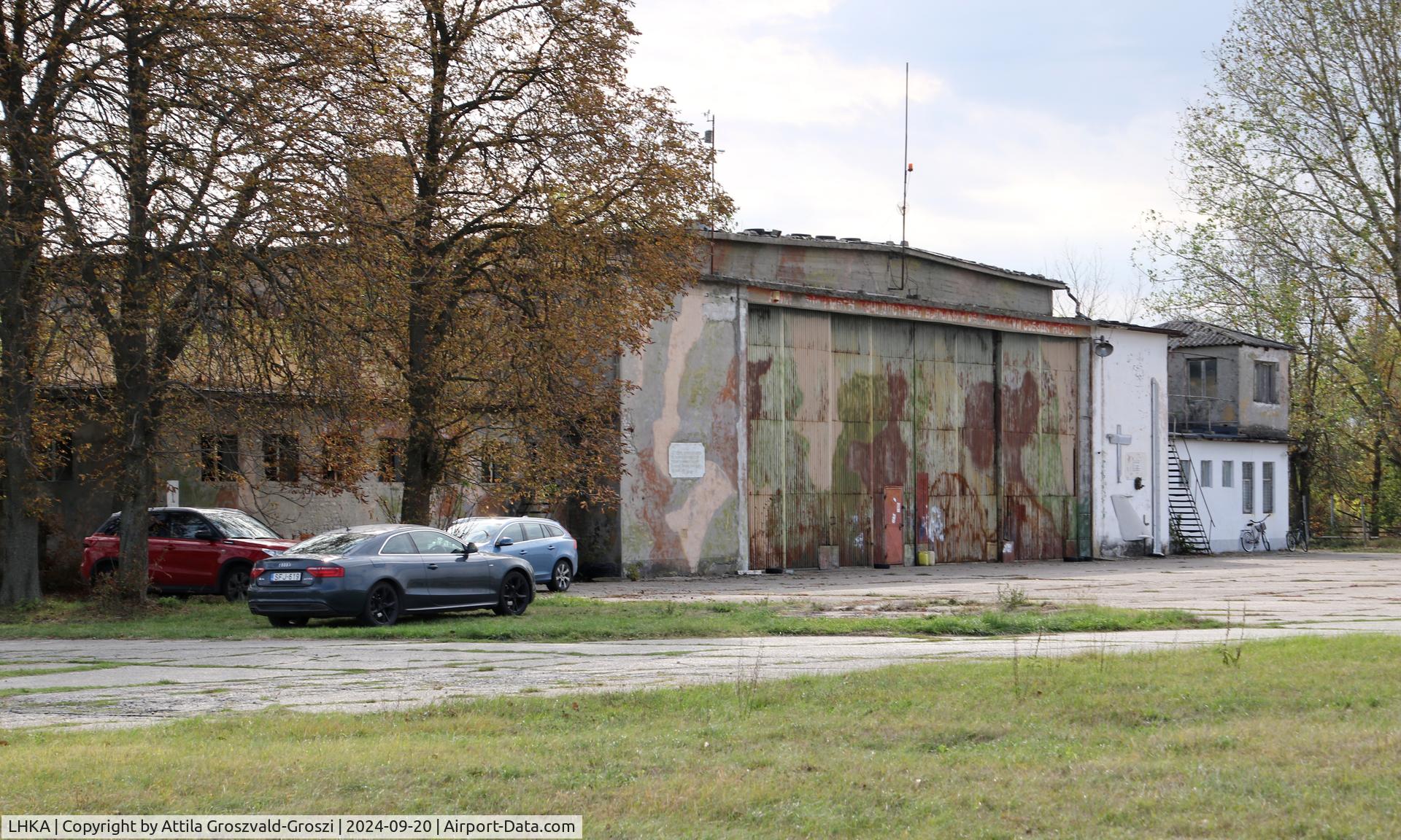 LHKA Airport - LHKA - Kalocsa-Foktö Airport, Hungary