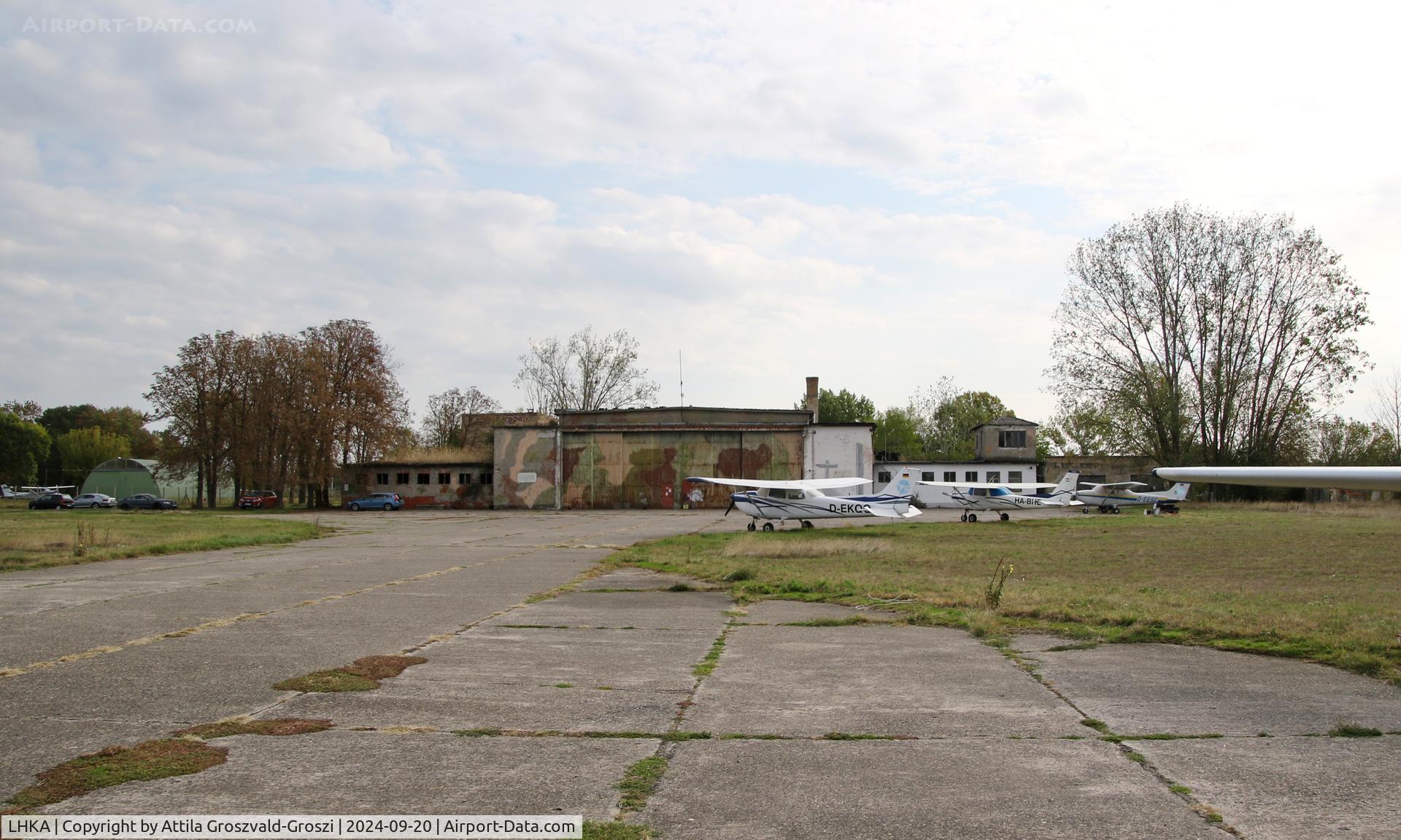 LHKA Airport - LHKA - Kalocsa-Foktö Airport, Hungary