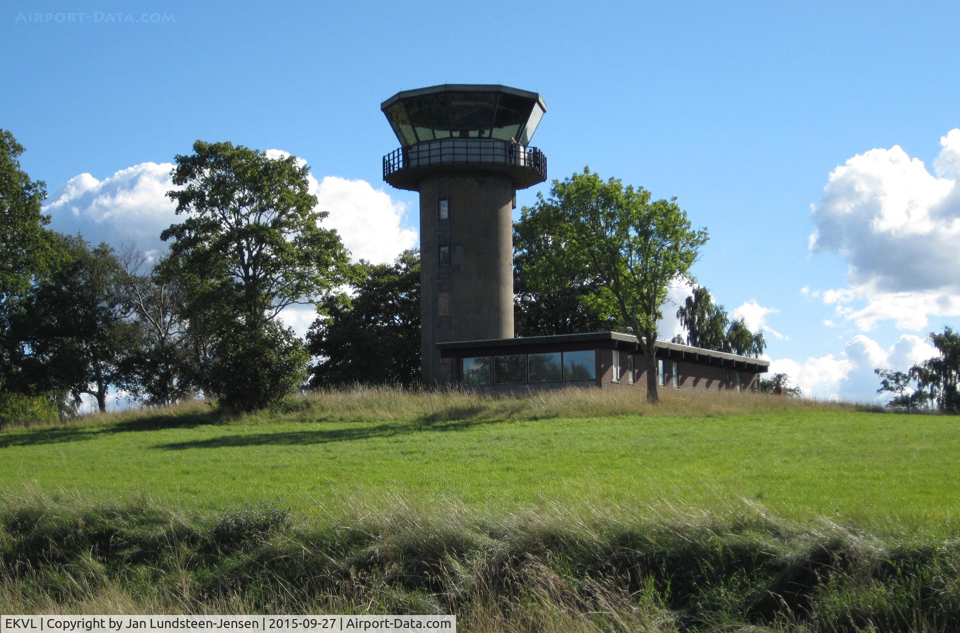 EKVL Airport - The control tower at Vaerloese Air Base in Denmark. The tower was built in the mid-1970s and replaced the old tower from 1942. The air base closed in 2004. The airfield is occasionally used for airshows, and the tower has been in use at airshows.