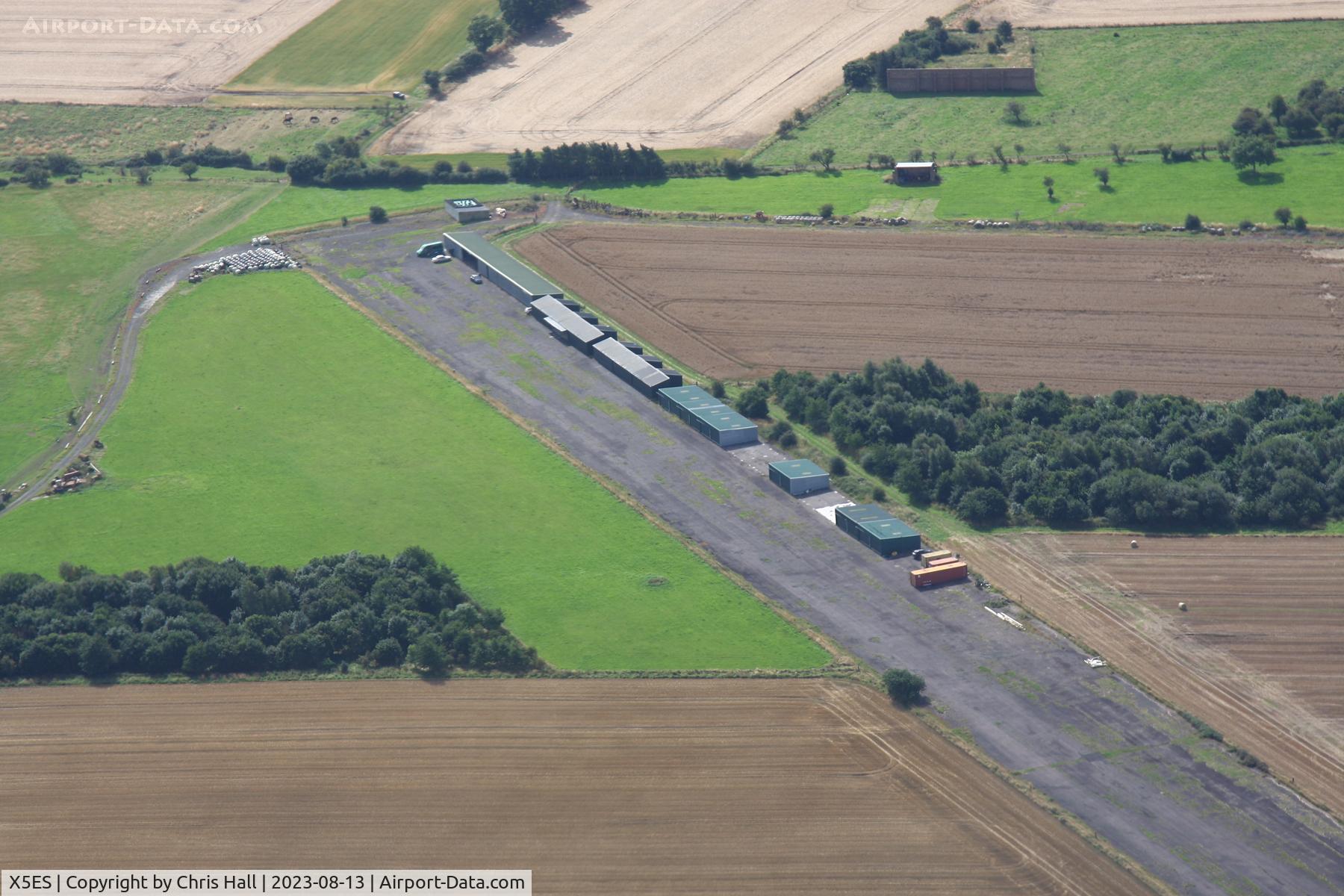 X5ES Airport - Eshott