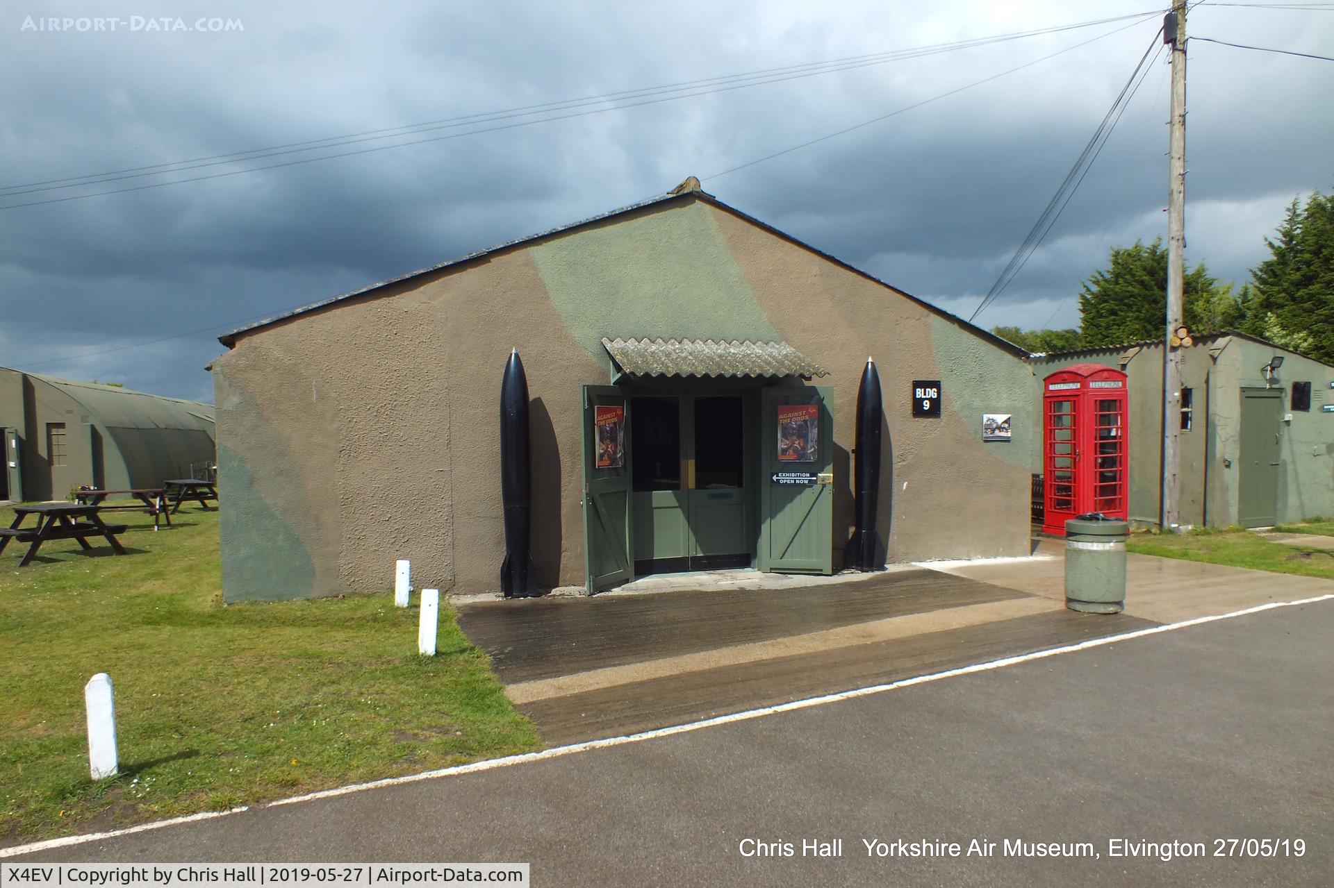 X4EV Airport - Yorkshire Air Museum, Elvington