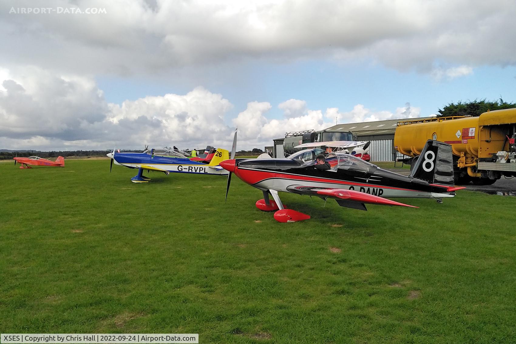 X5ES Airport - RRRA Air Race weekend