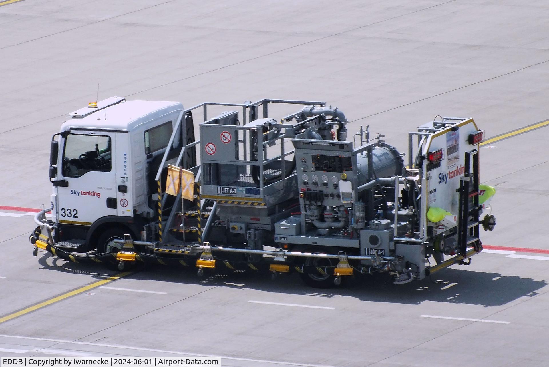 Berlin Brandenburg International Airport, Berlin Germany (EDDB) - hydrant refuelling truck at BER airport #v