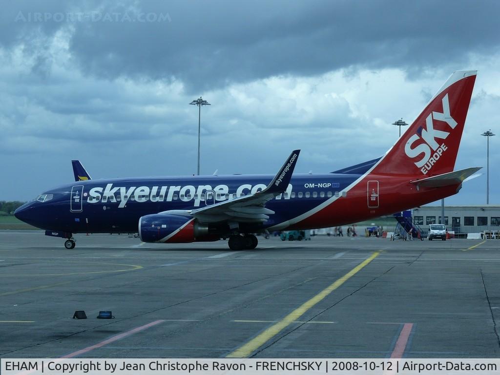 Amsterdam Schiphol Airport, Haarlemmermeer, near Amsterdam Netherlands (EHAM) - Boeing 737-7GL
SkyEurope Airlines