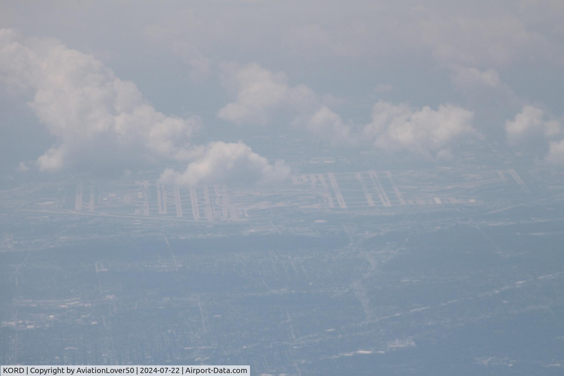 Chicago O'hare International Airport (ORD) - View of KORD from onboard a Delta 757 en route to MKE