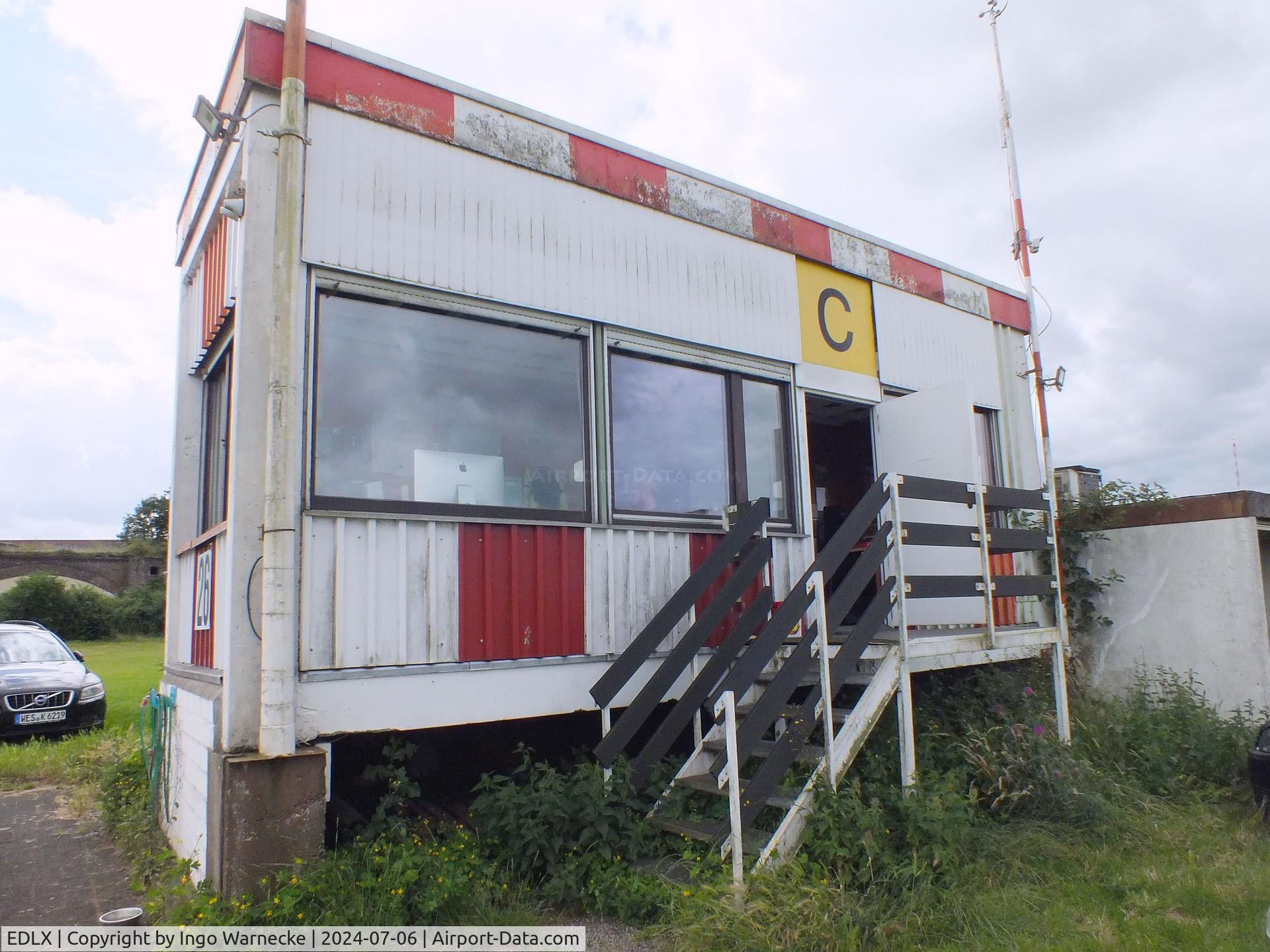 EDLX Airport - airside view of the 'tower' at Wesel-Römerwardt airfield