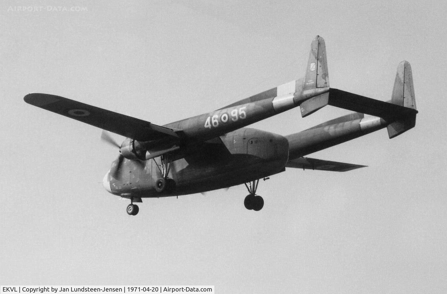 EKVL Airport - Fairchild C-119G Flying Boxcar of Italian Air Force on final approach to Runway 28 at Vaerloese Air Base in Denmark. Italian AF C-119s flew many flights to Vaerloese AB in connection with NATO exercises held in eastern Denmark.