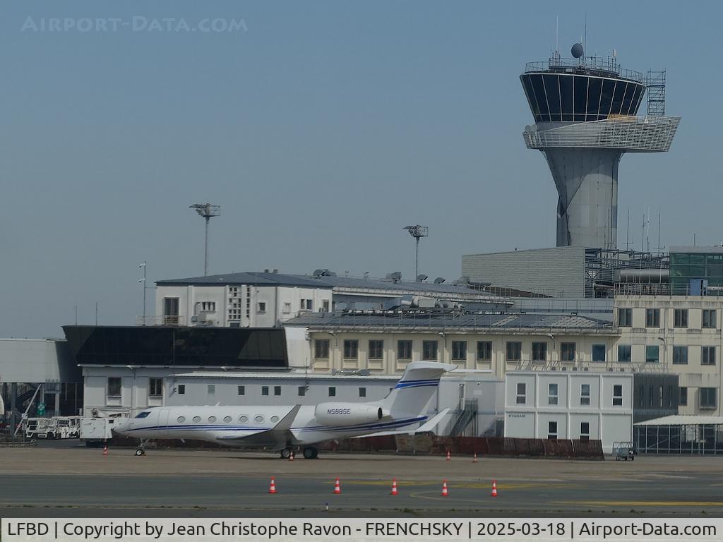 Bordeaux Airport, Merignac Airport France (LFBD) - Gulfstream G650ER