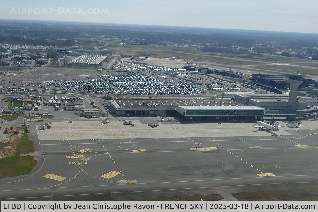 Bordeaux Airport, Merignac Airport France (LFBD) - Parking Yankee