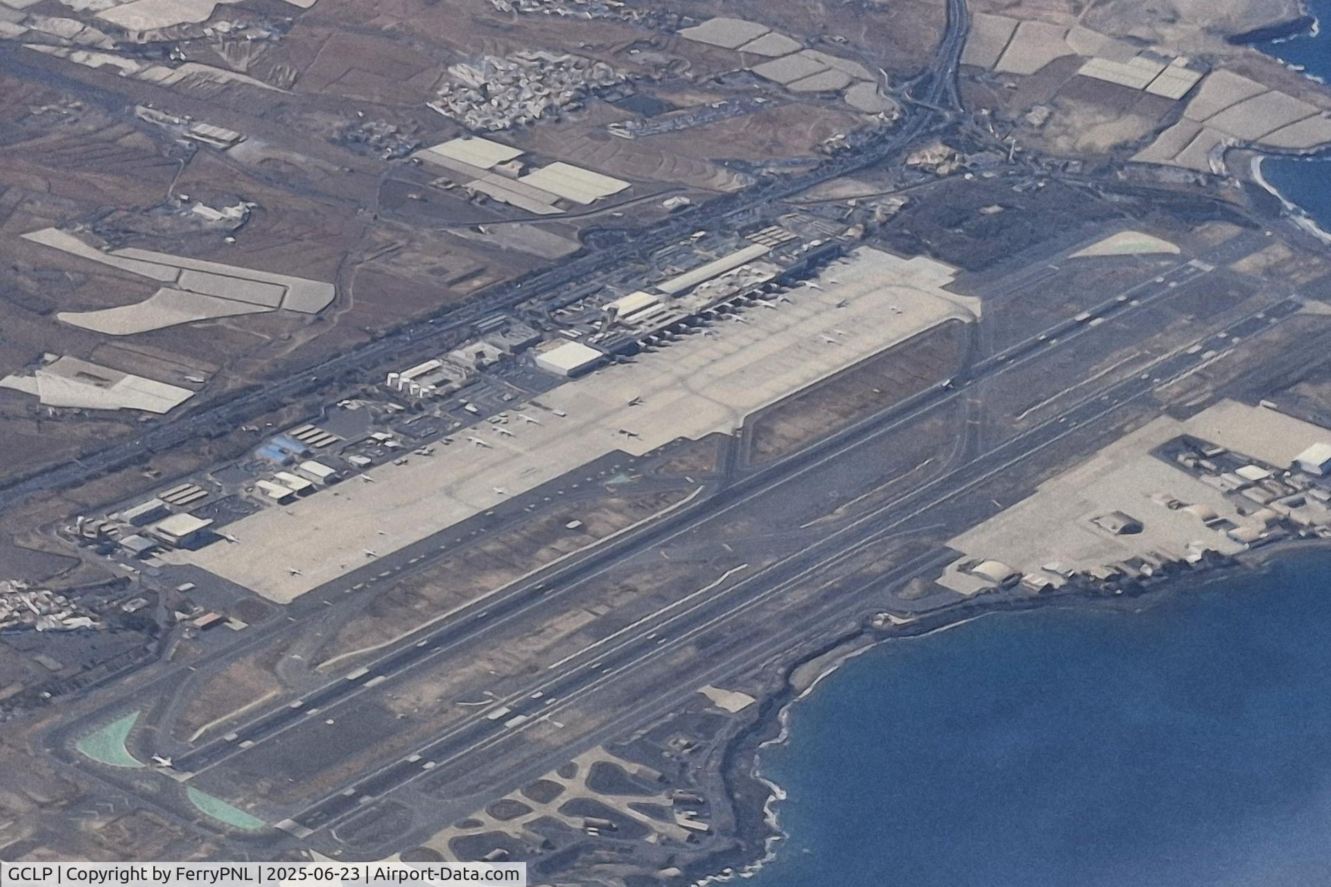 Gran Canaria International Airport, Gran Canaria Spain (GCLP) - Las Palmas airport down below