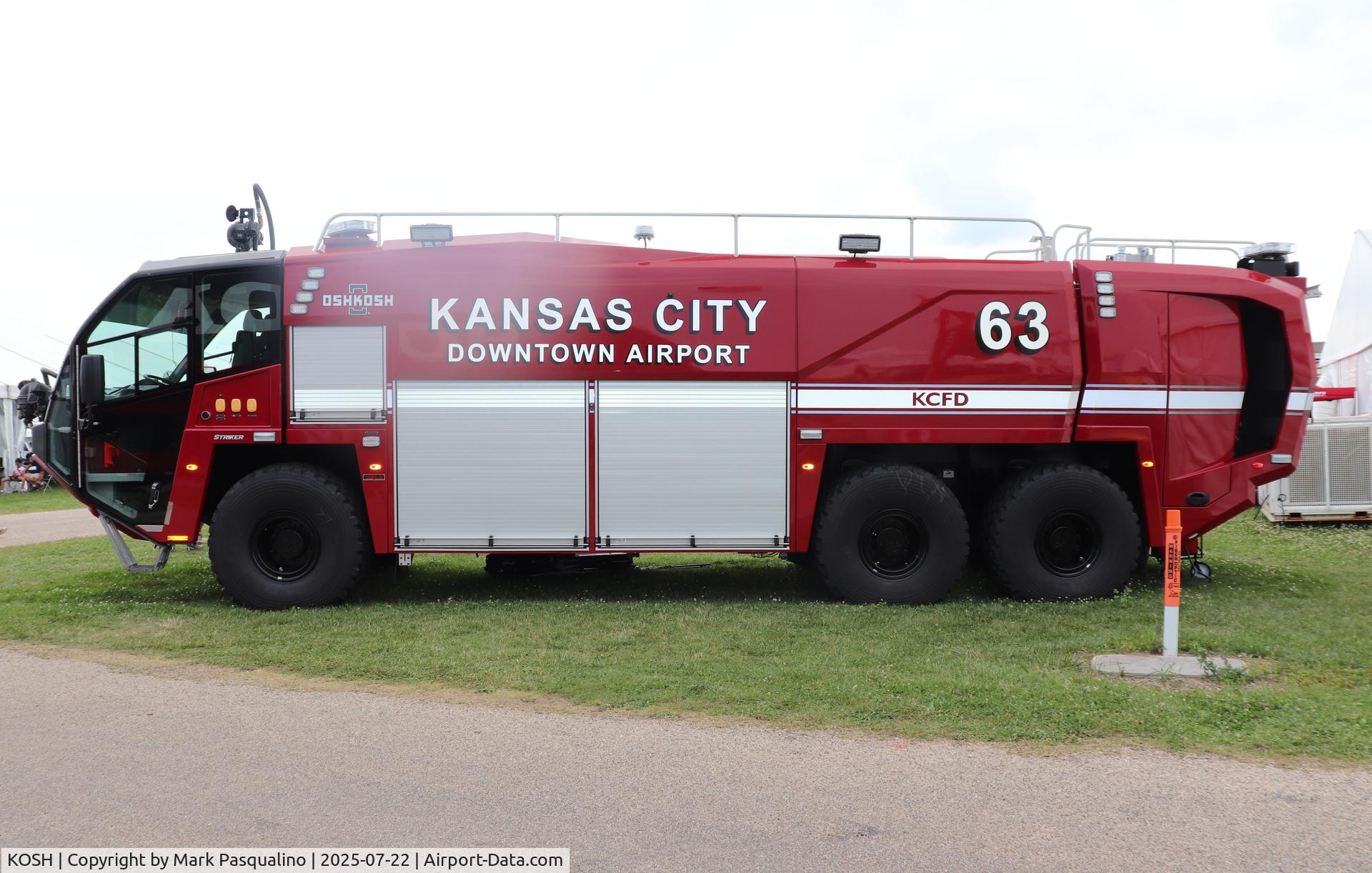 Wittman Regional Airport (OSH) - Fire/Crash Rescue
