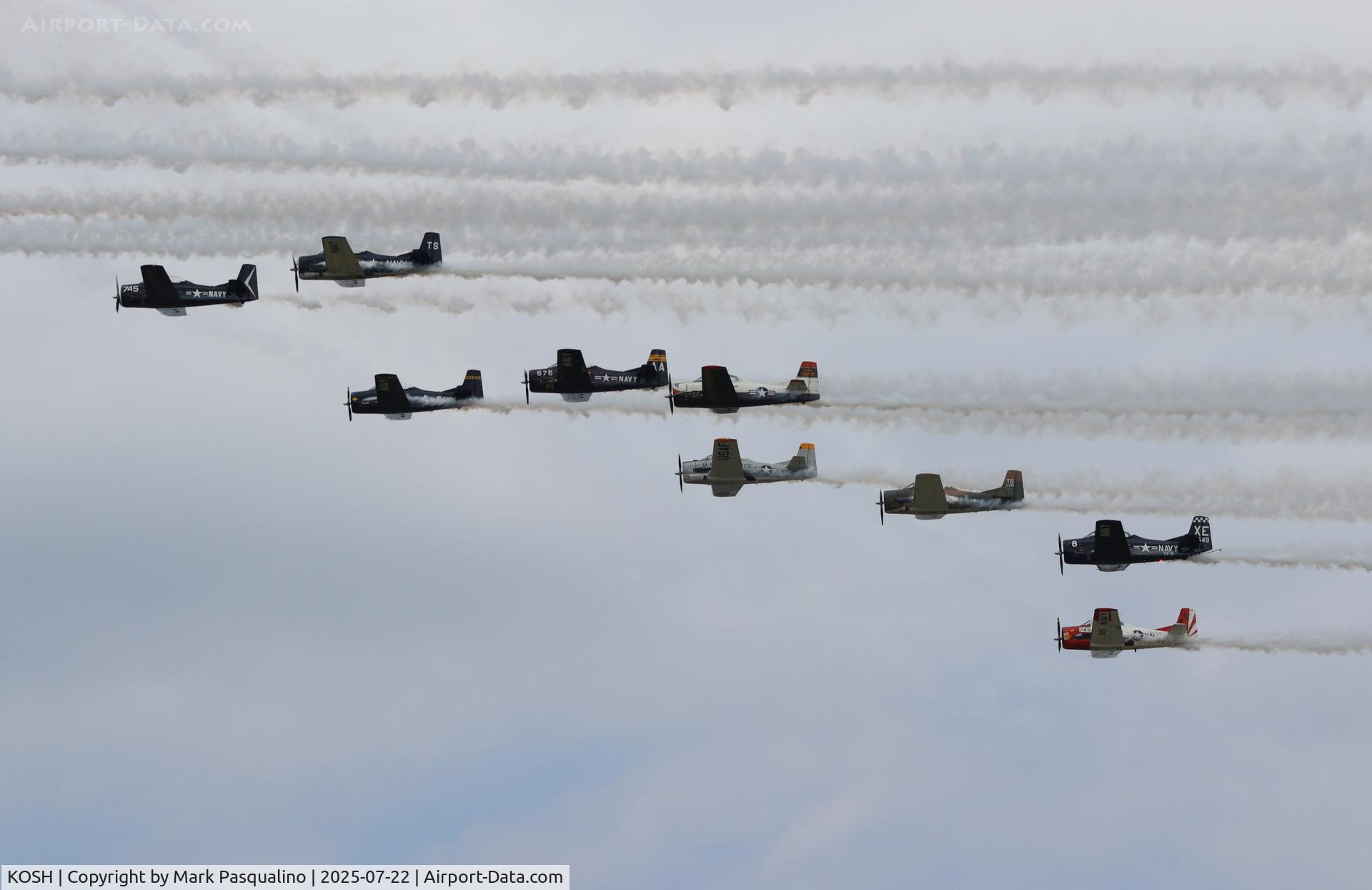 Wittman Regional Airport (OSH) - North American T-28 formation flight at Oshkosh