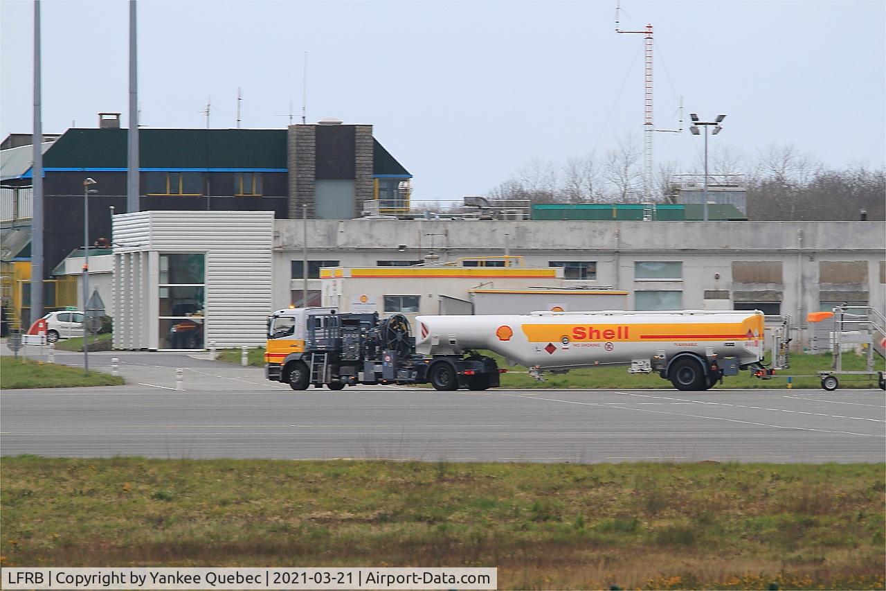 Brest Bretagne Airport, Brest France (LFRB) - Brest-Bretagne airport (LFRB-BES)