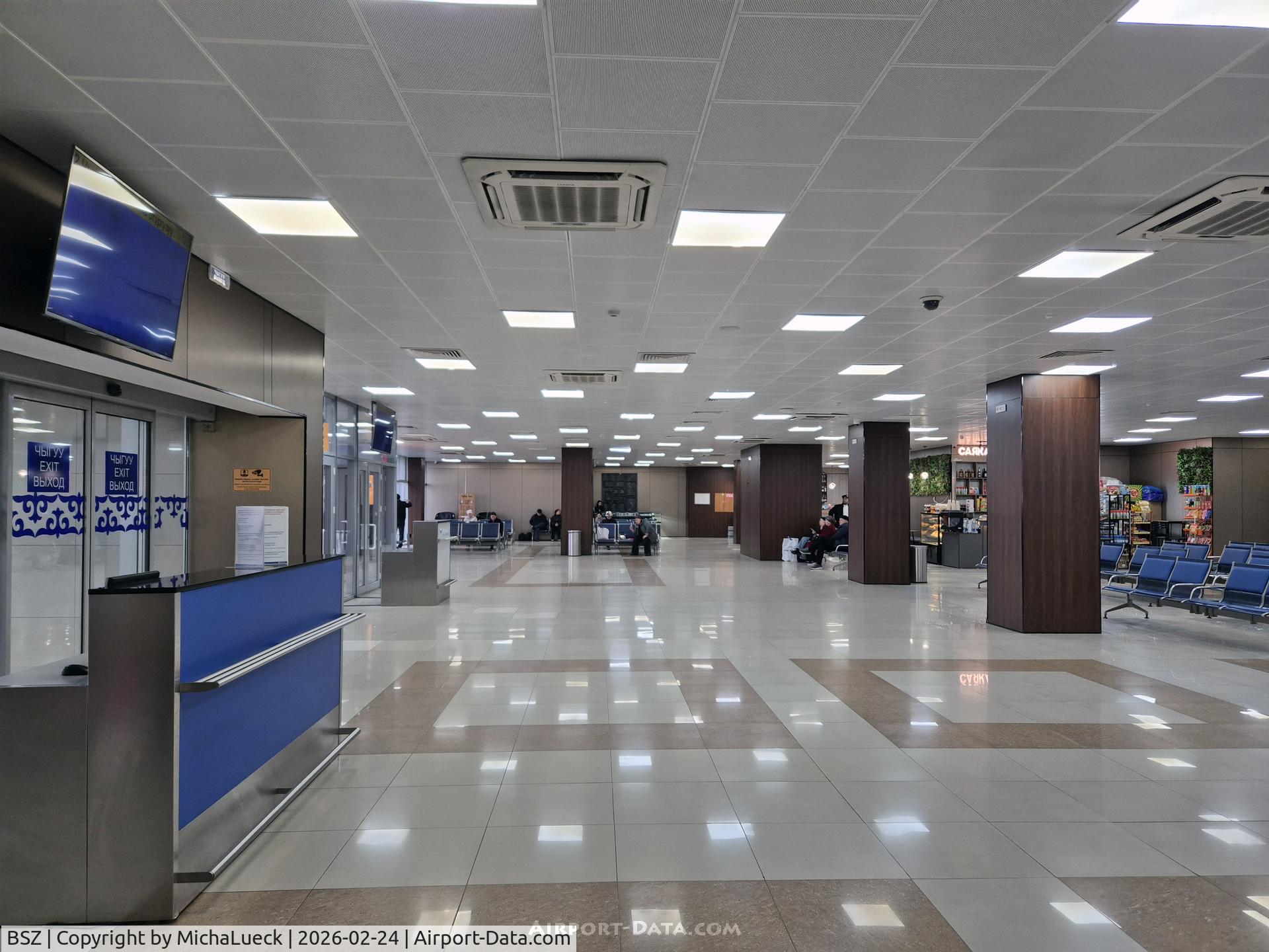 BSZ Airport - The small check-in area at Manas Airport in Bishkek