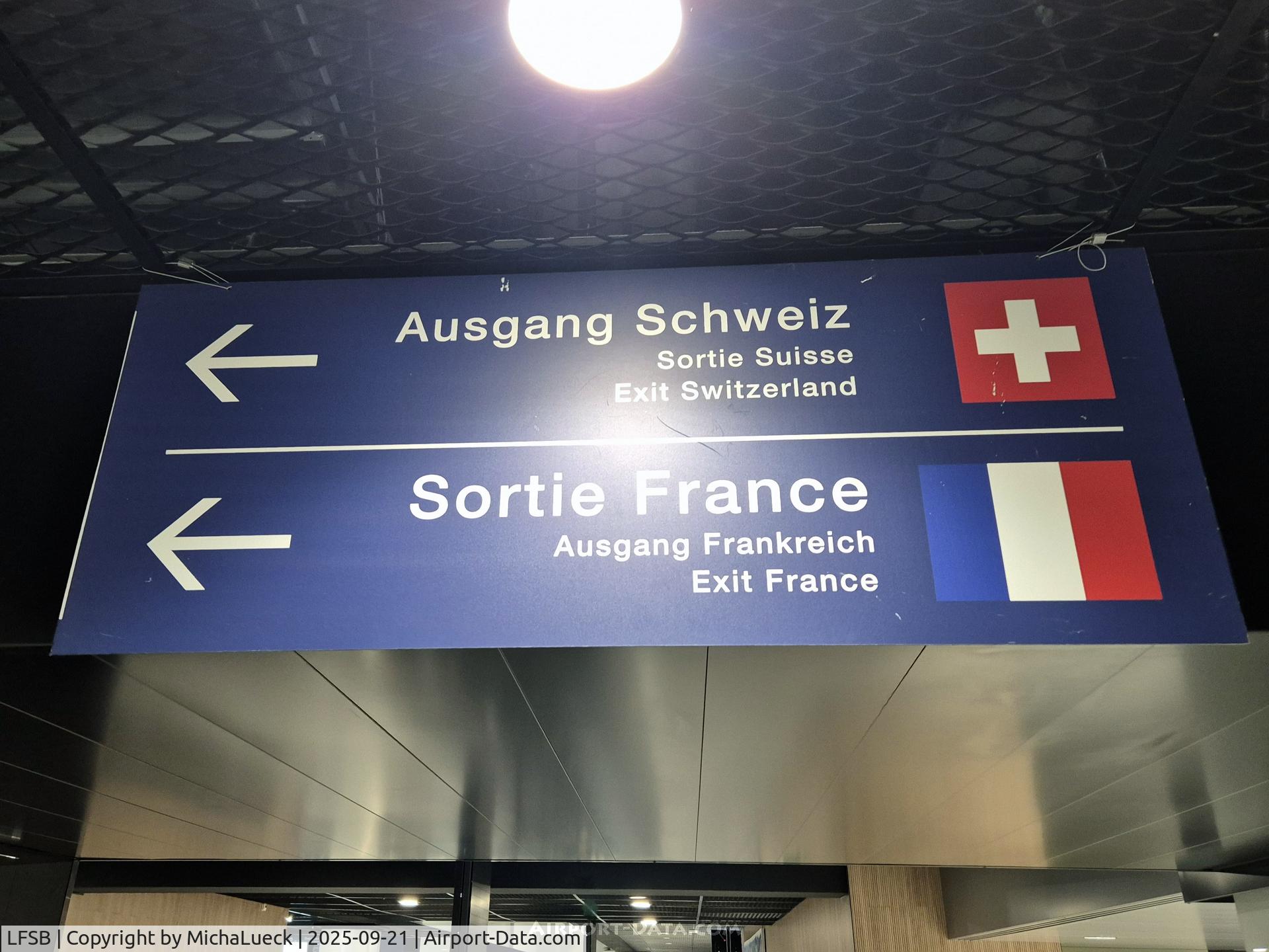 EuroAirport Basel-Mulhouse-Freiburg, Basel (Switzerland), Mulhouse (France) and Freiburg (Germany) France (LFSB) - An airport with exits to 2 countries