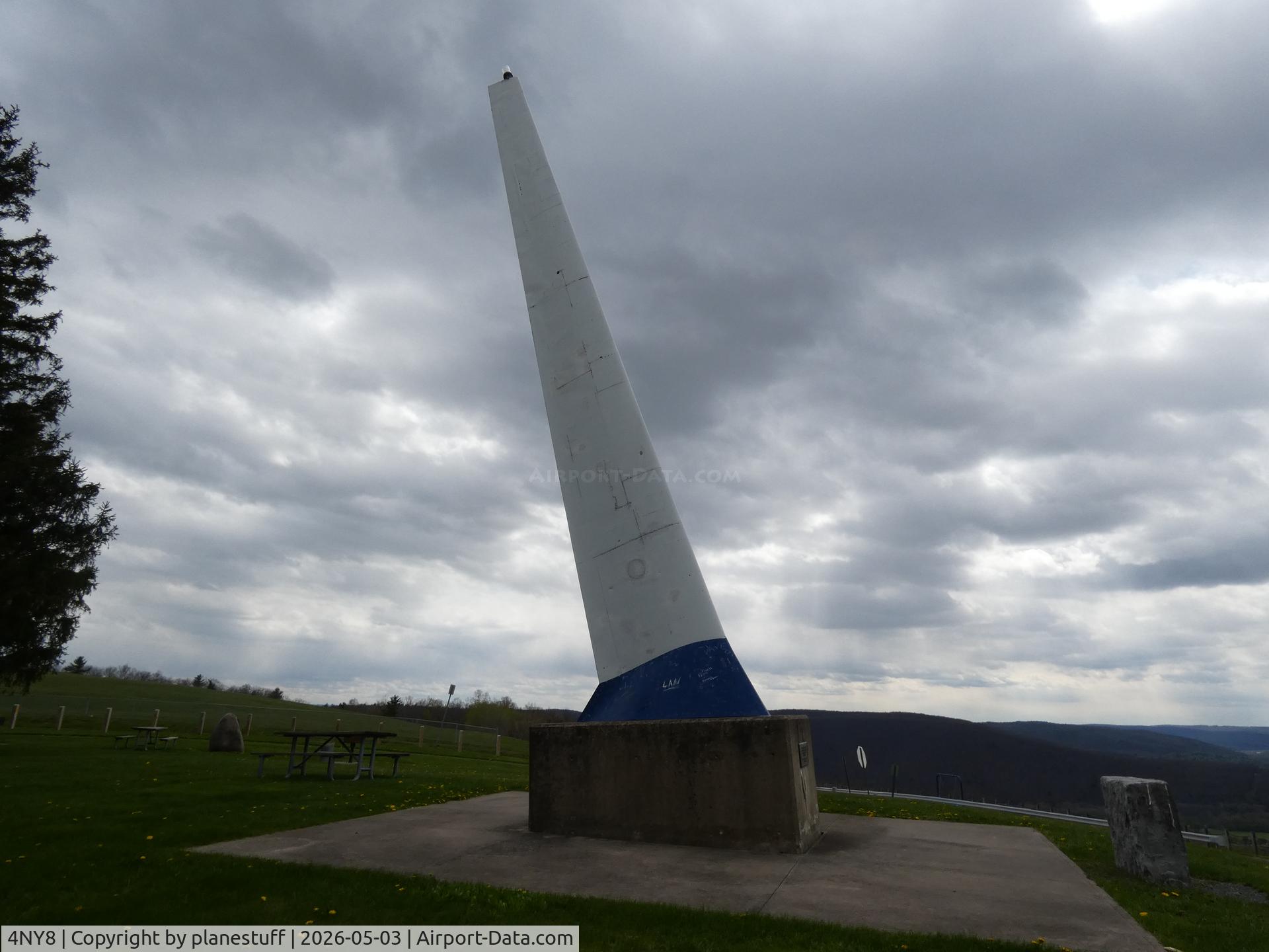 Harris Hill Gliderport (4NY8) - Wing monument at Harris Hill