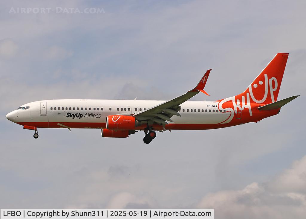 Toulouse Airport, Landing rwy 14R