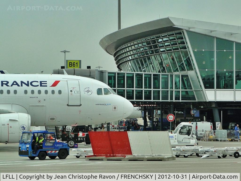 Lyon Saint-Exupéry Airport (formerly Satolas Airport), Lyon Saint Exupéry
