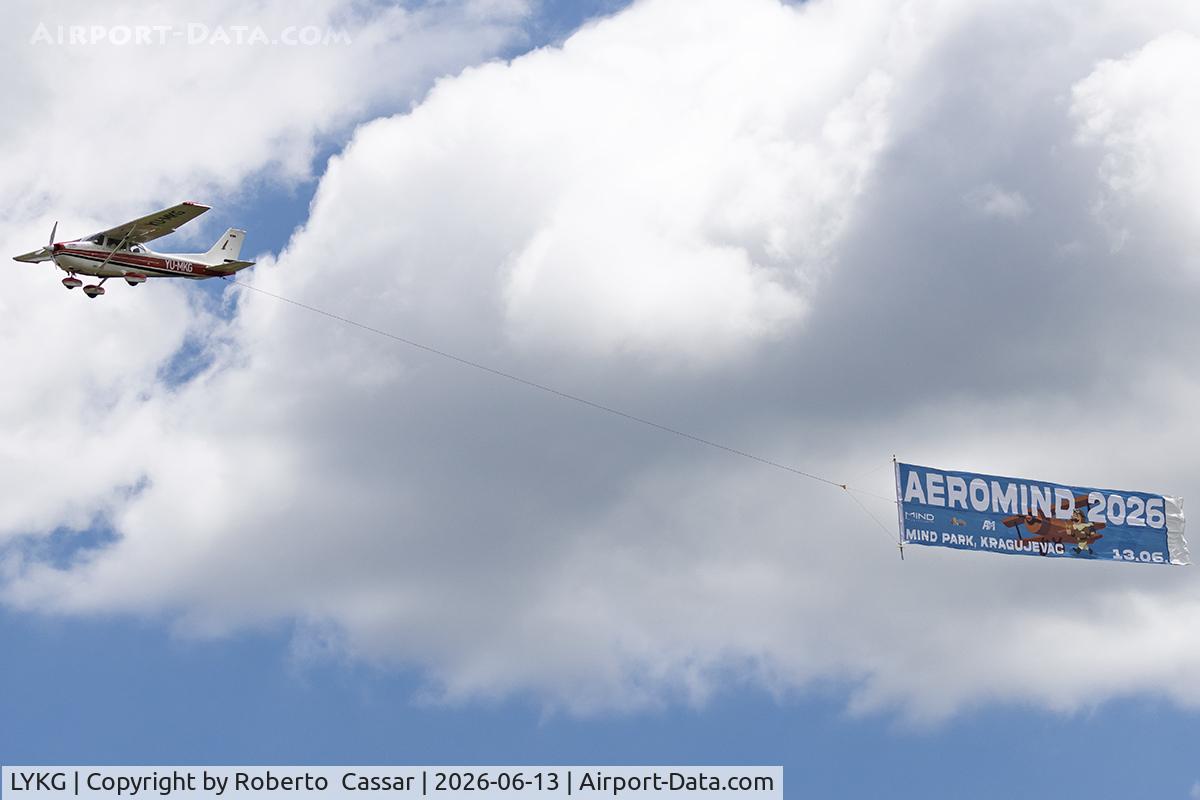 LYKG, Kragujevac Airport - YU-MKG towing a display banner for AeroMind 2026.