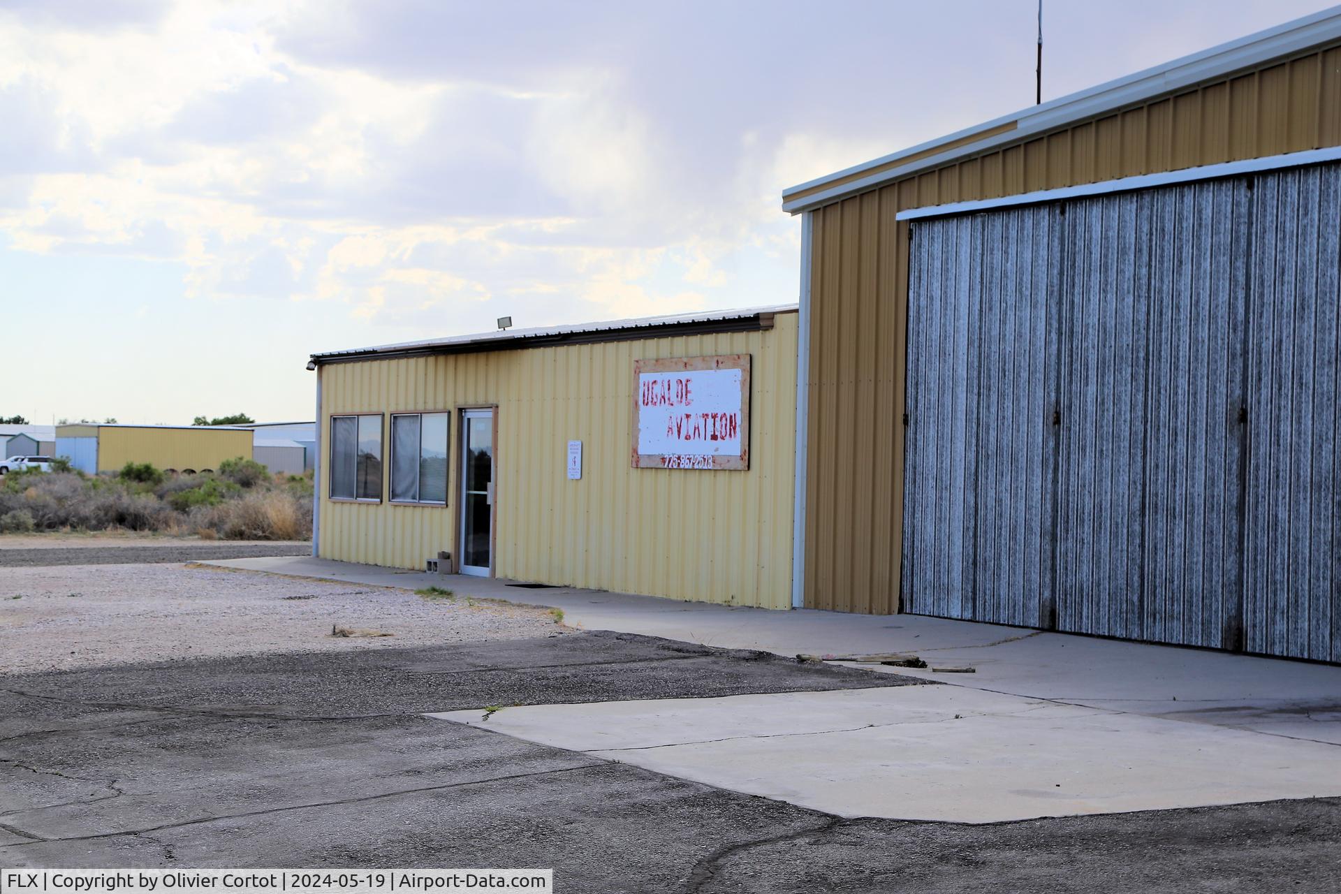 Fallon Municipal Airport, ugalde aviation building