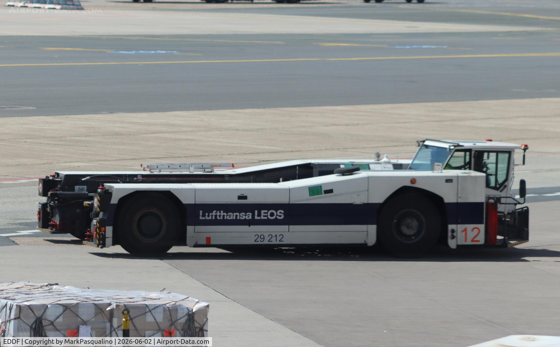 Frankfurt International Airport, Lufthansa Aircraft Tug