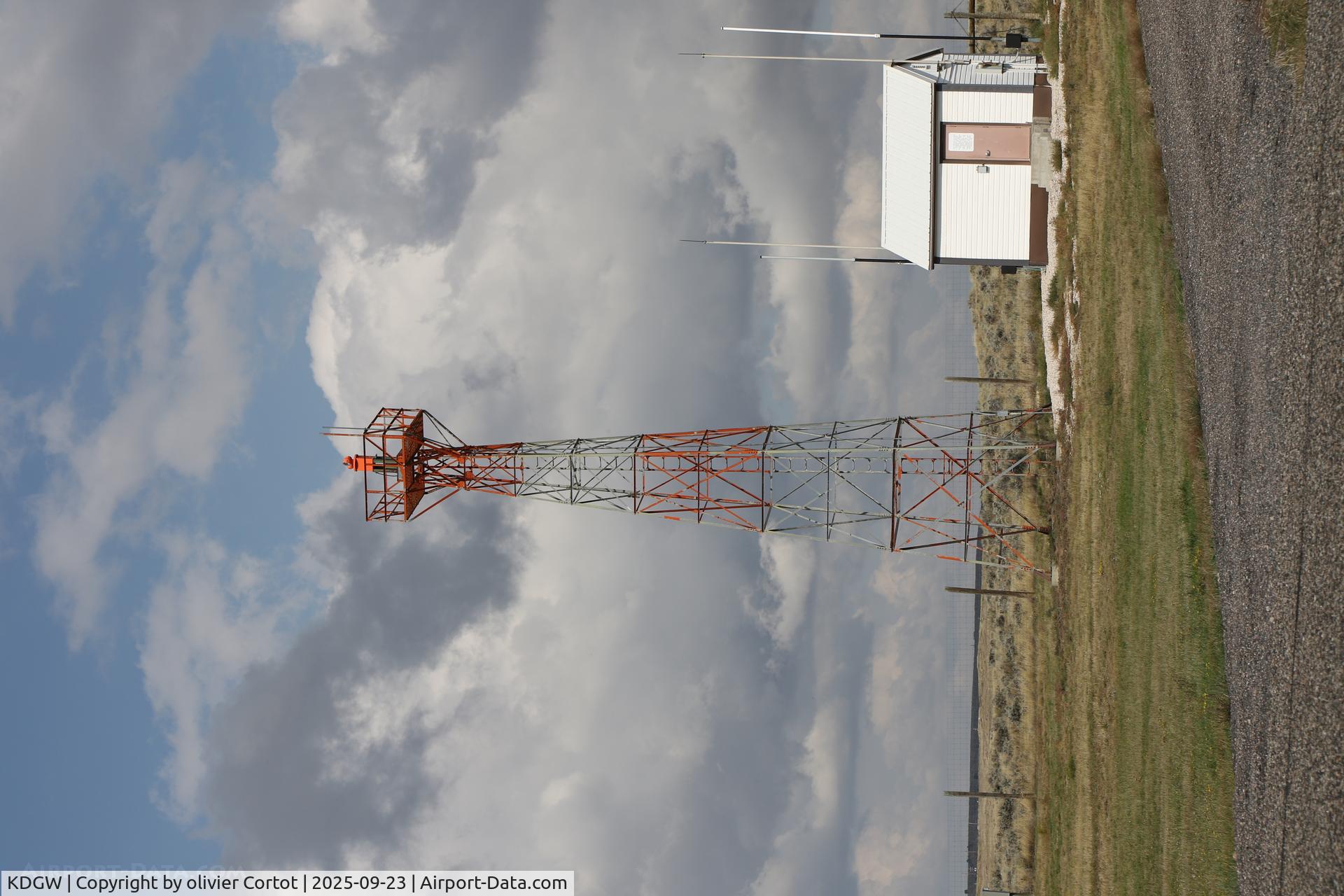 Converse County Airport, the old tower