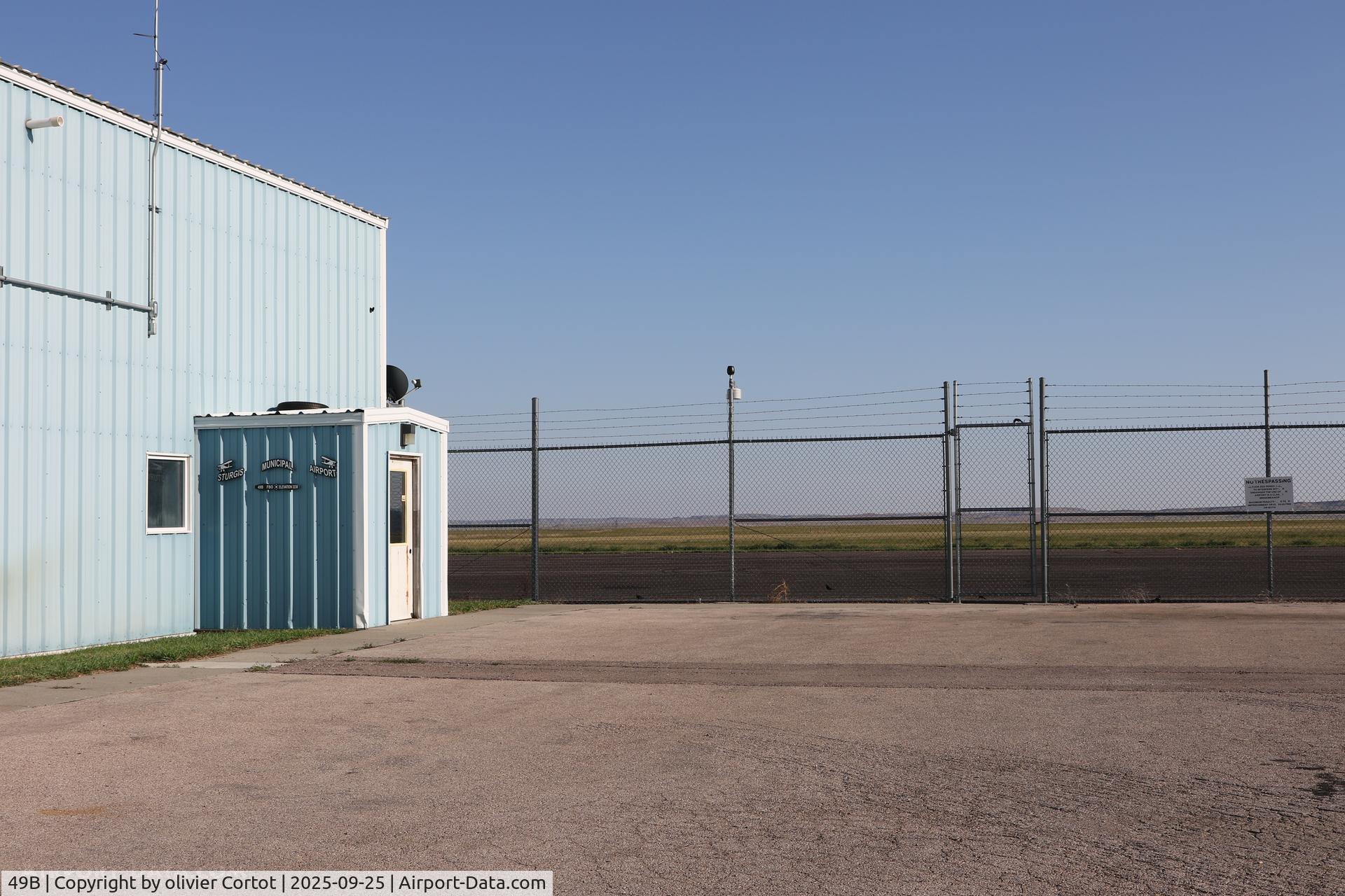 Sturgis Municipal Airport, airport building