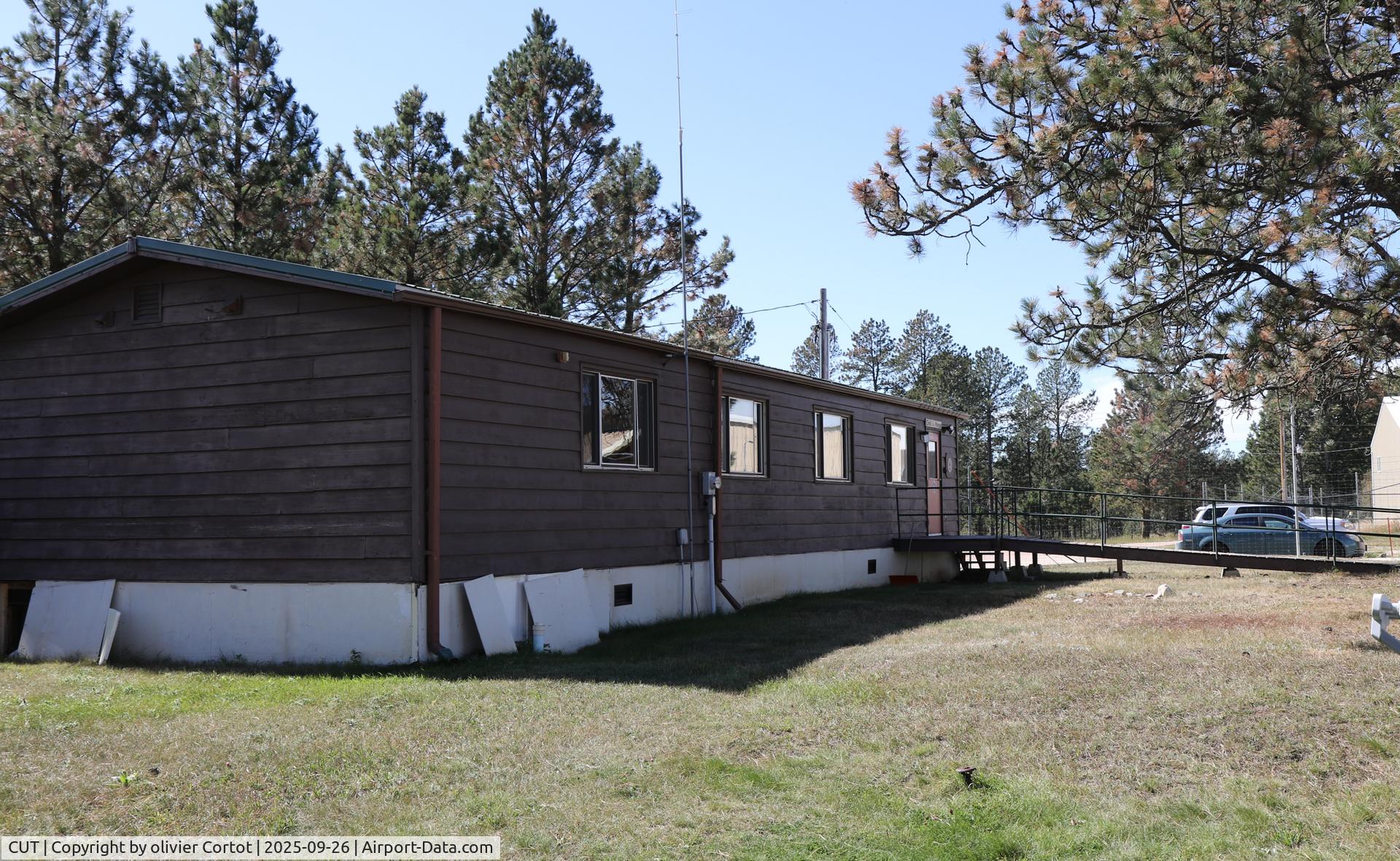 Custer County Airport, Civil Air Patrol building