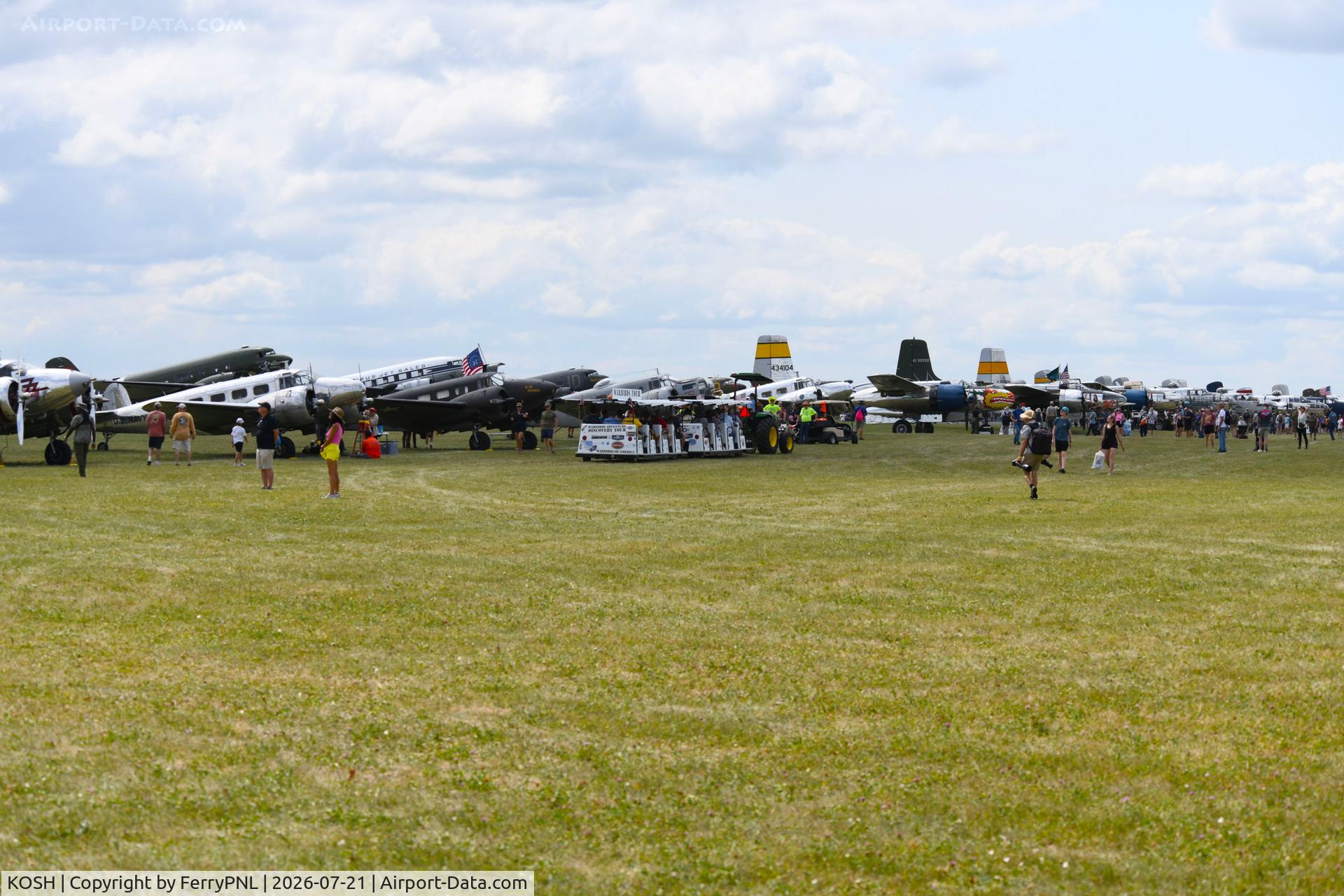 Wittman Regional Airport, Warbird section at OSH
