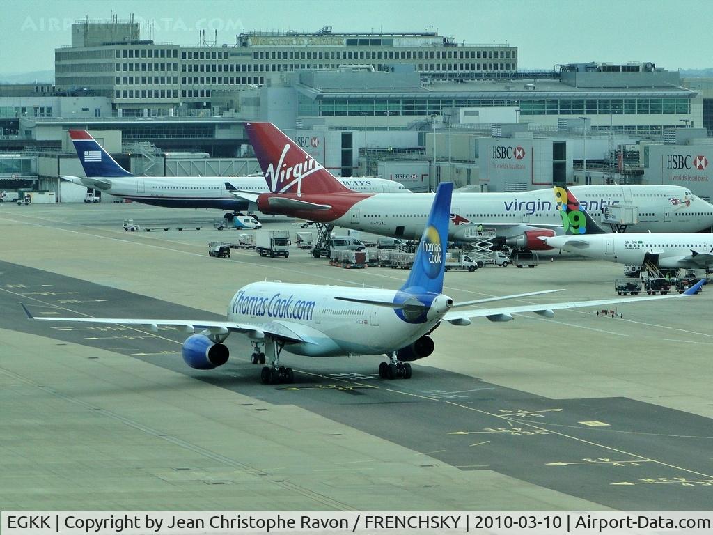 London Gatwick Airport, Gatwick