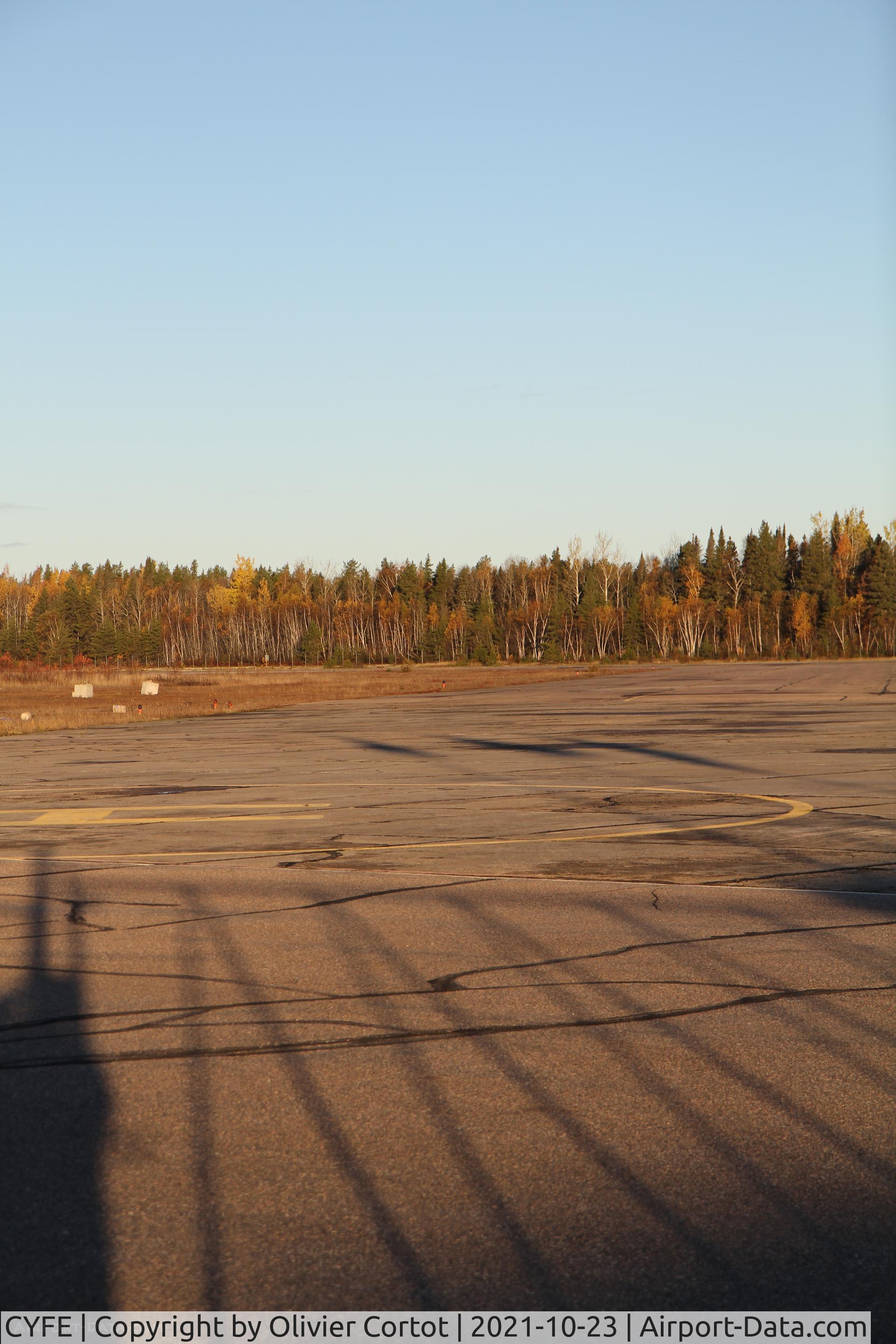 Forestville Airport, view on the tarmac, photo by Olivier Cortot