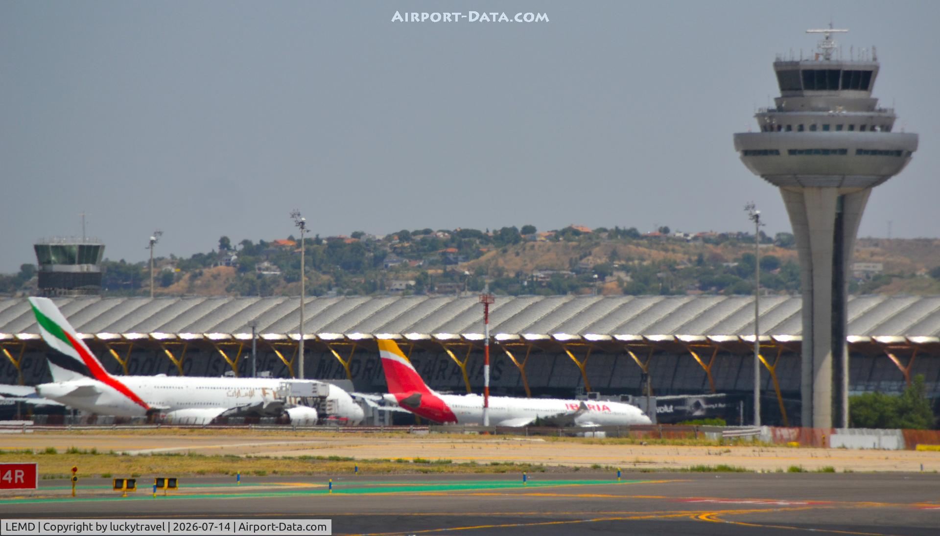 Adolfo Suárez Madrid–Barajas Airport, Terminal 4 Satellite with Emirates A380 and Iberia A330, photo by luckytravel